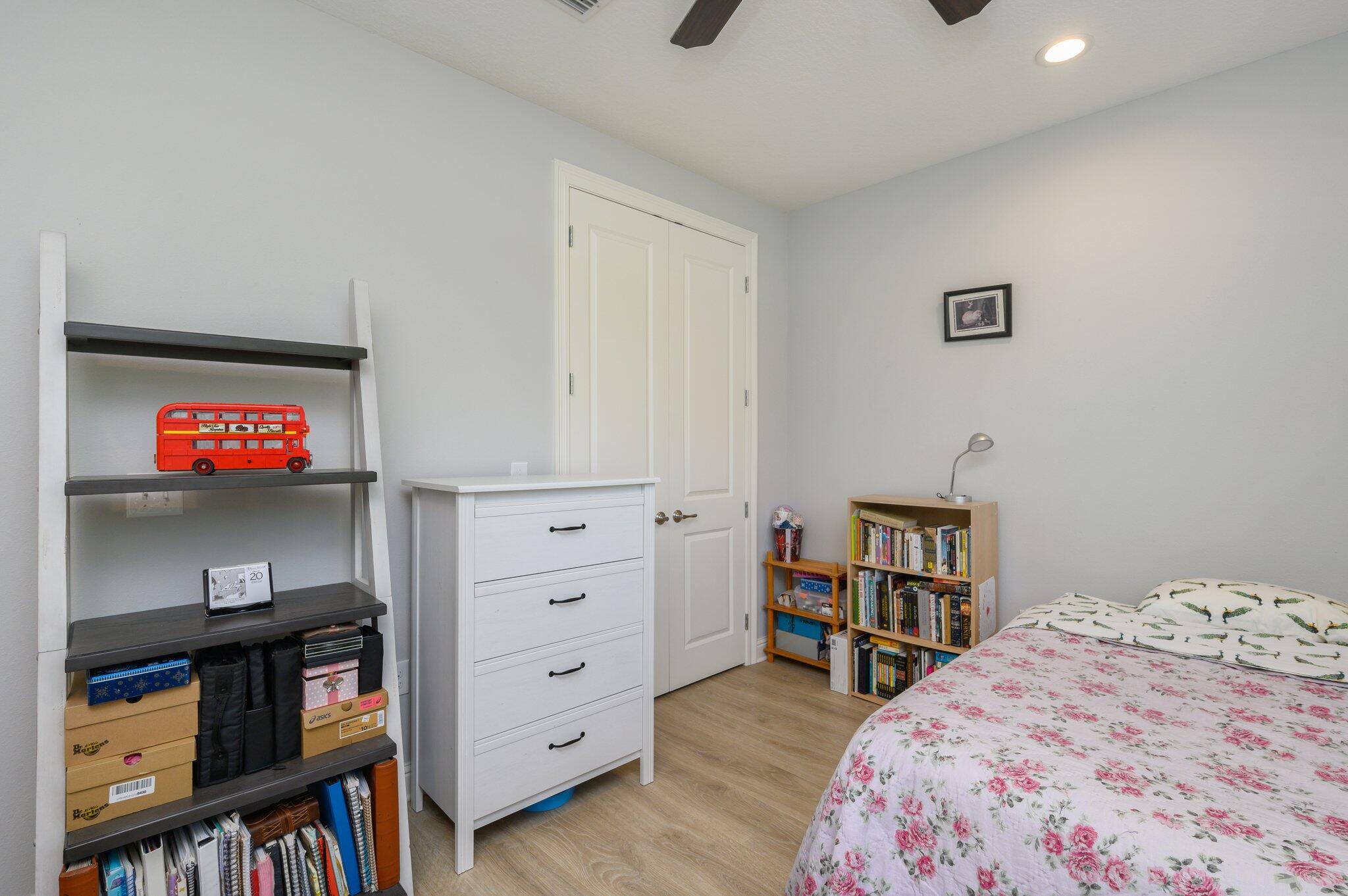 MILL CREEK FARMS - Residential