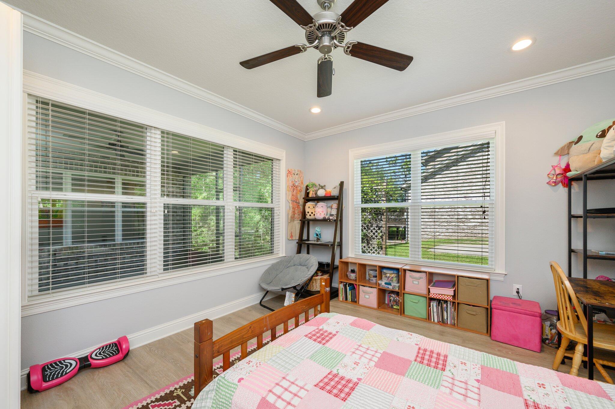 MILL CREEK FARMS - Residential