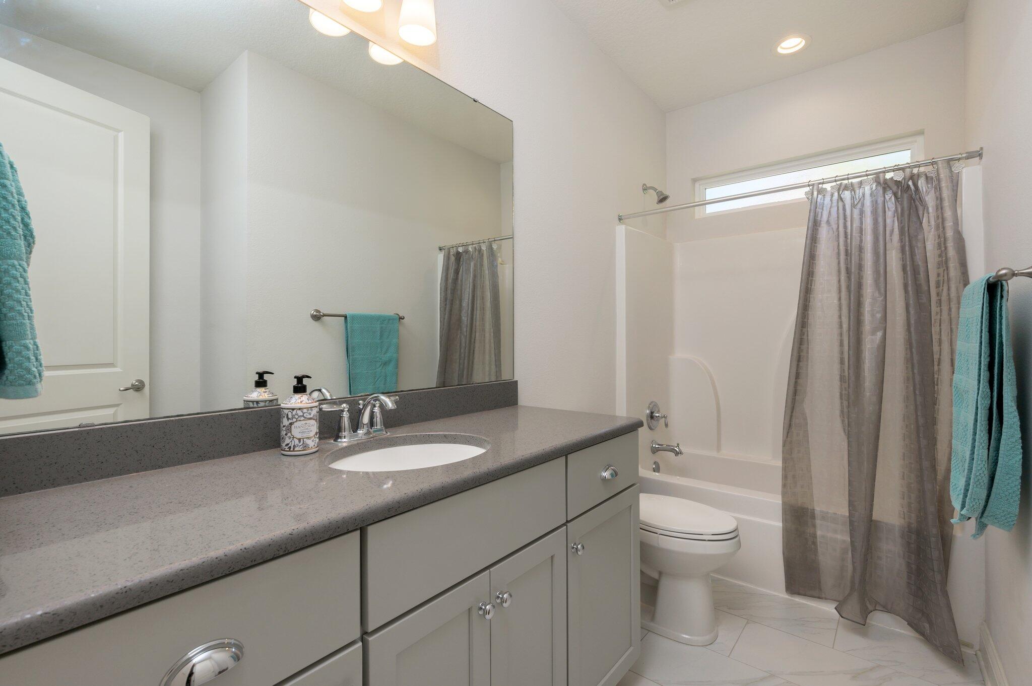 MILL CREEK FARMS - Residential