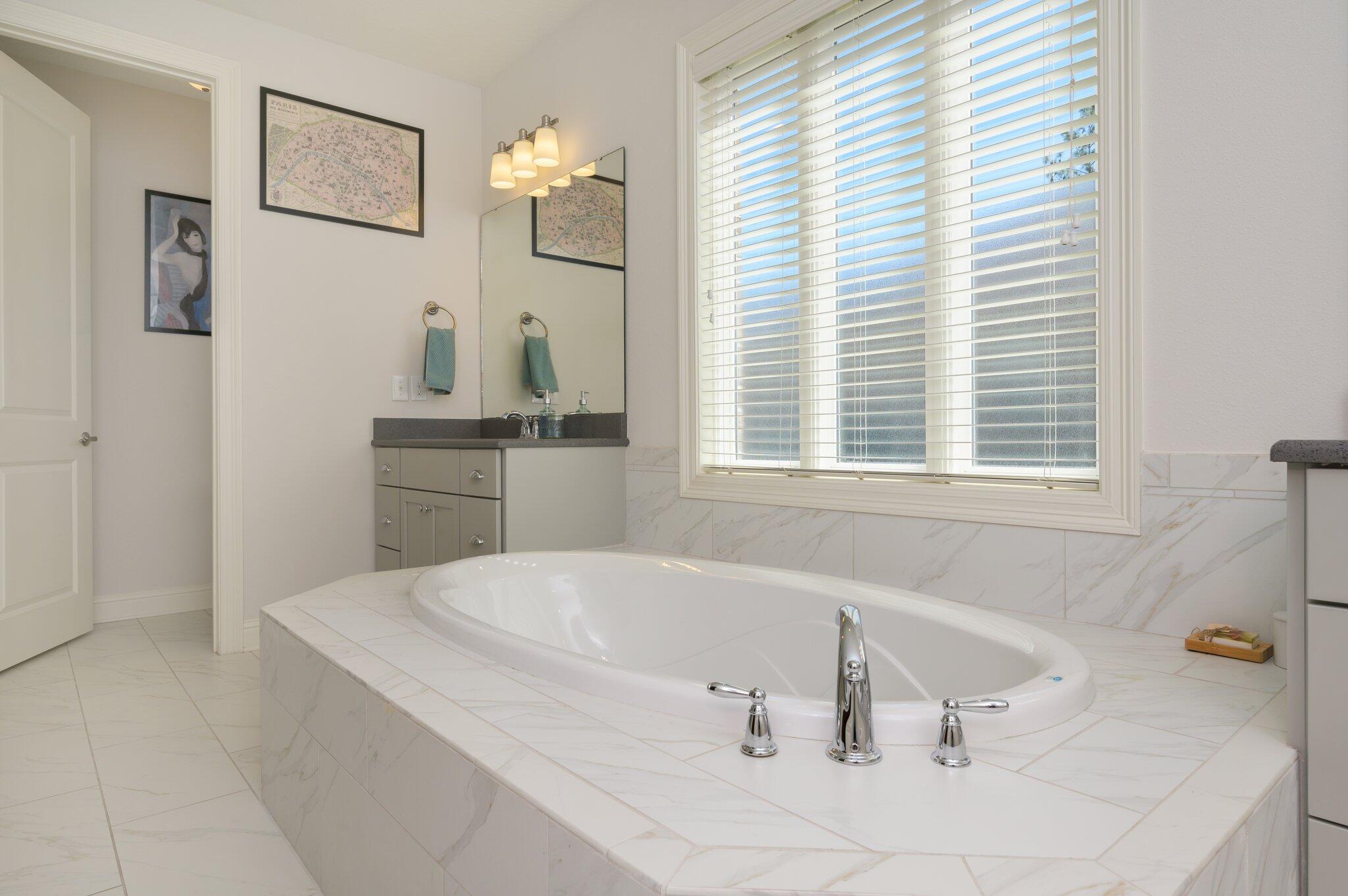 MILL CREEK FARMS - Residential