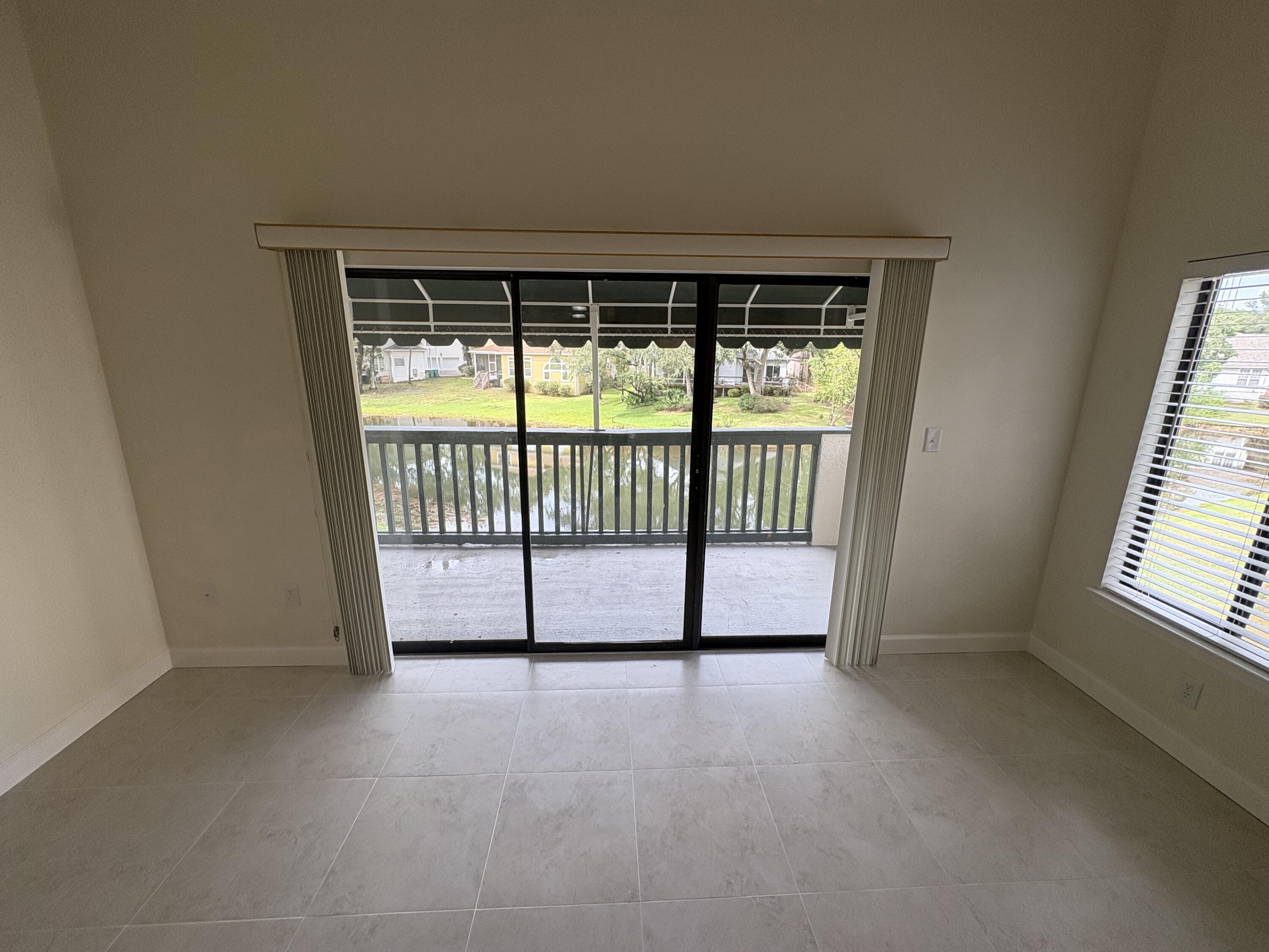 LAKESIDE CONDO AT BLUEWATER BAY - Residential Lease