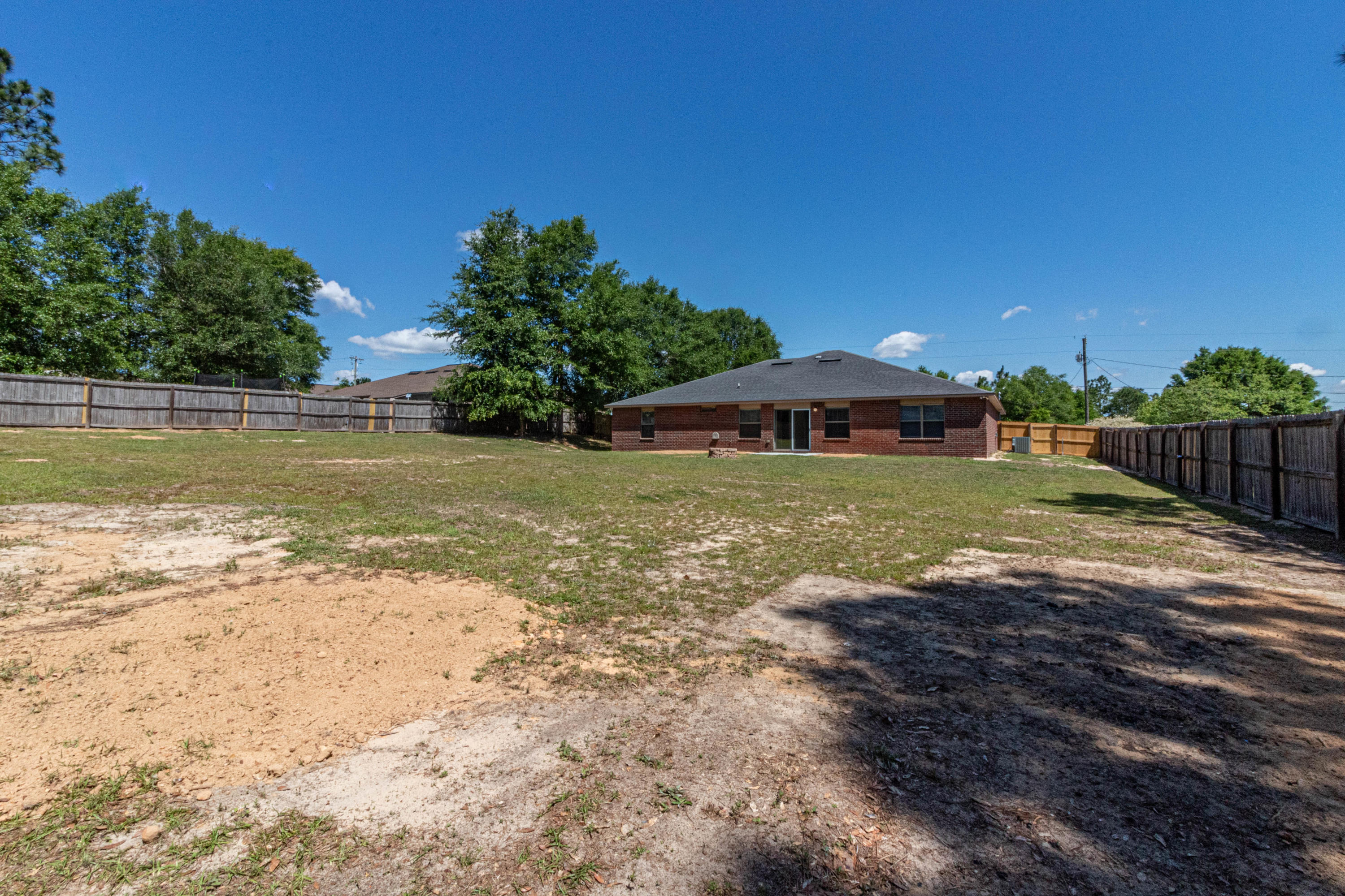 SILVER SPRINGS EST - Residential