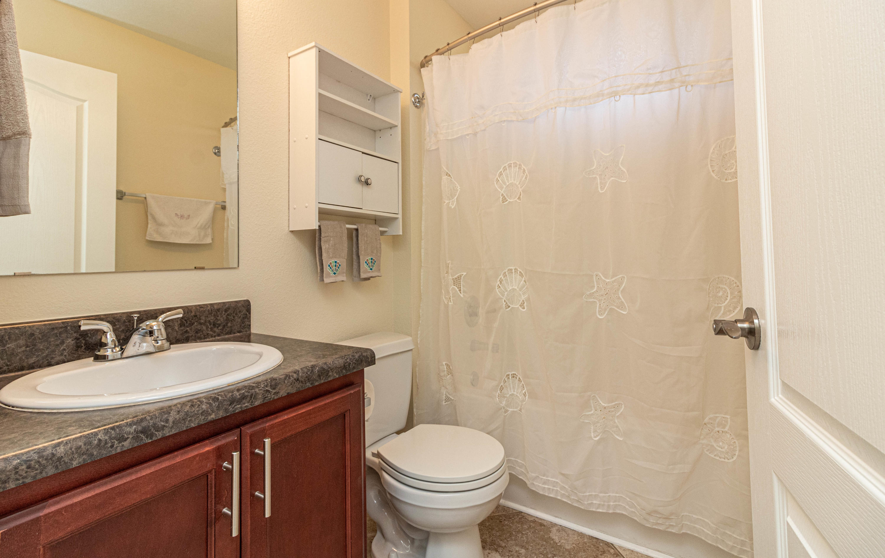 SILVER SPRINGS EST - Residential