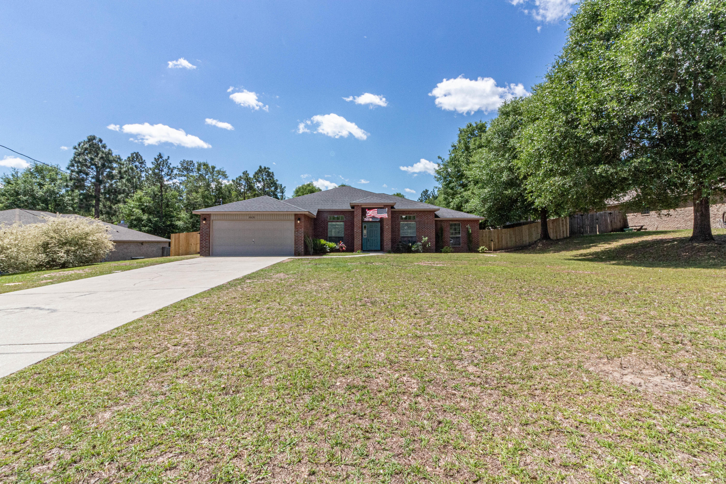 SILVER SPRINGS EST - Residential