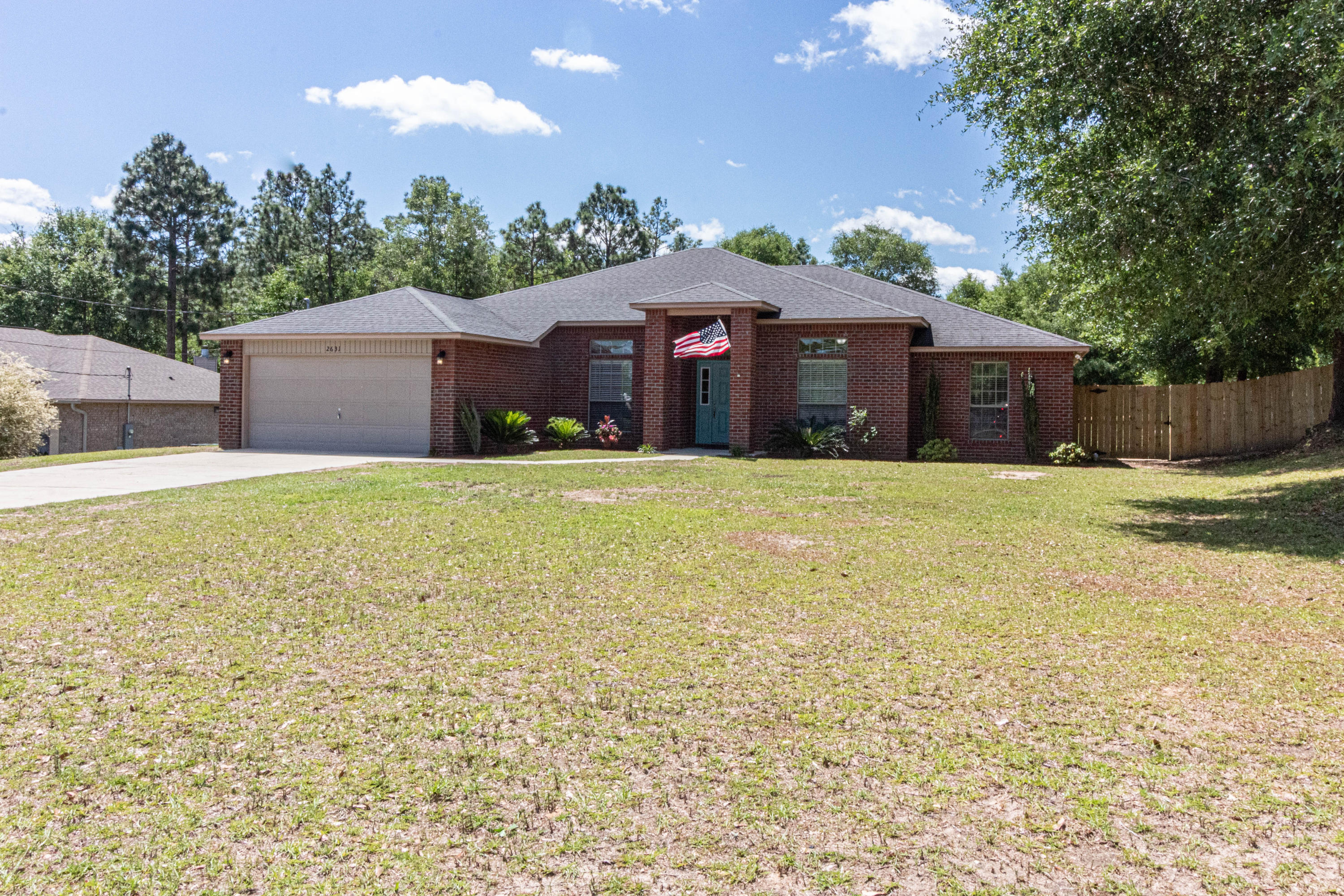 SILVER SPRINGS EST - Residential