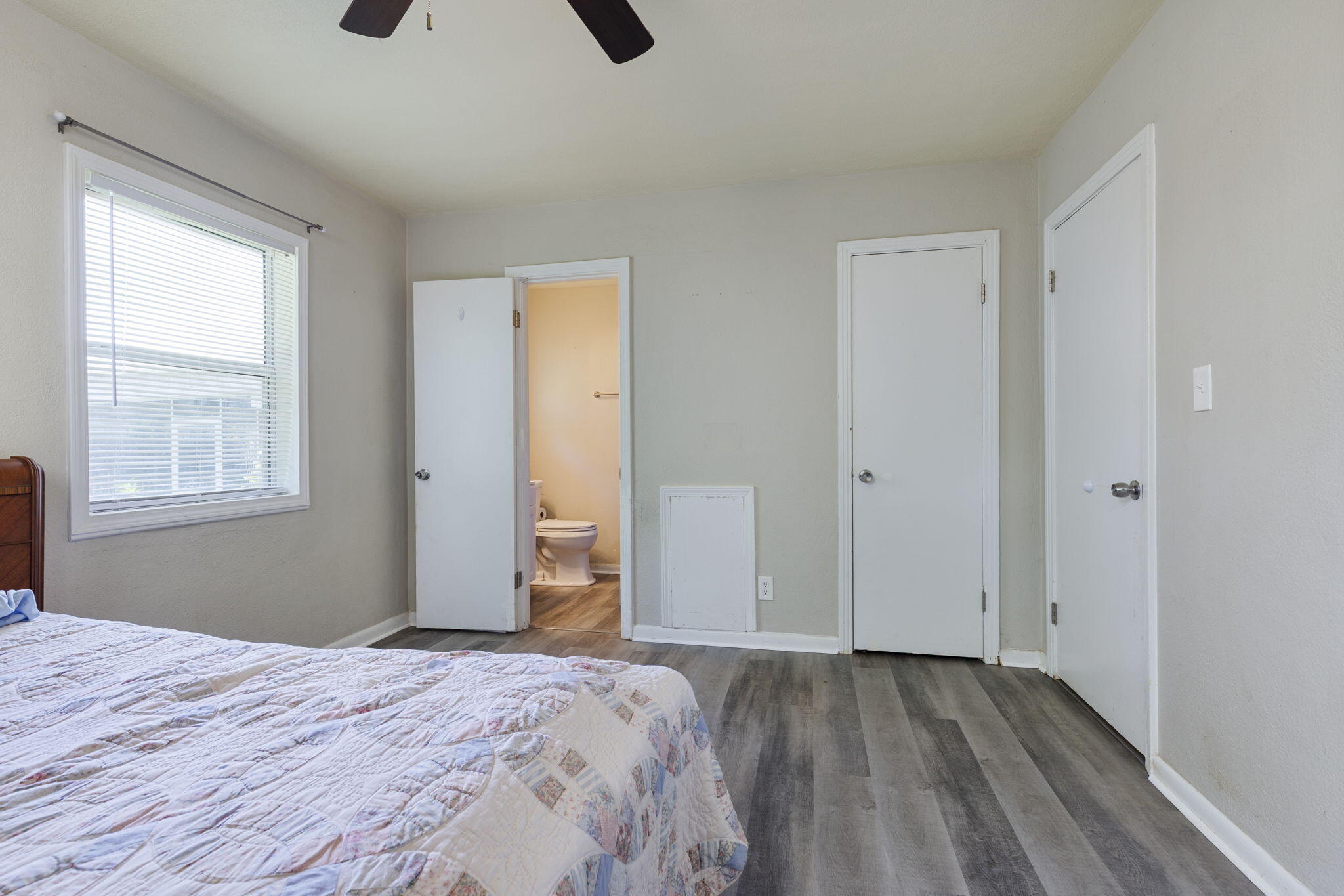 MEADOWBROOK - Residential