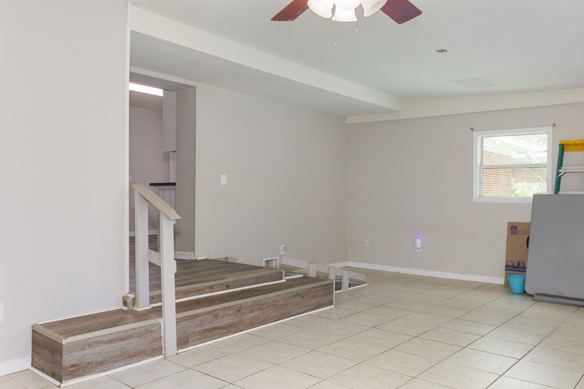 MEADOWBROOK - Residential