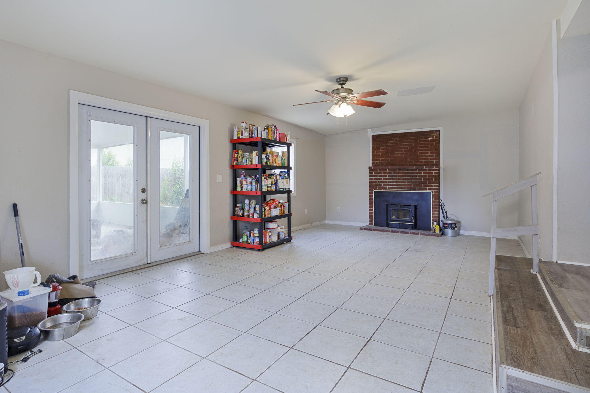 MEADOWBROOK - Residential