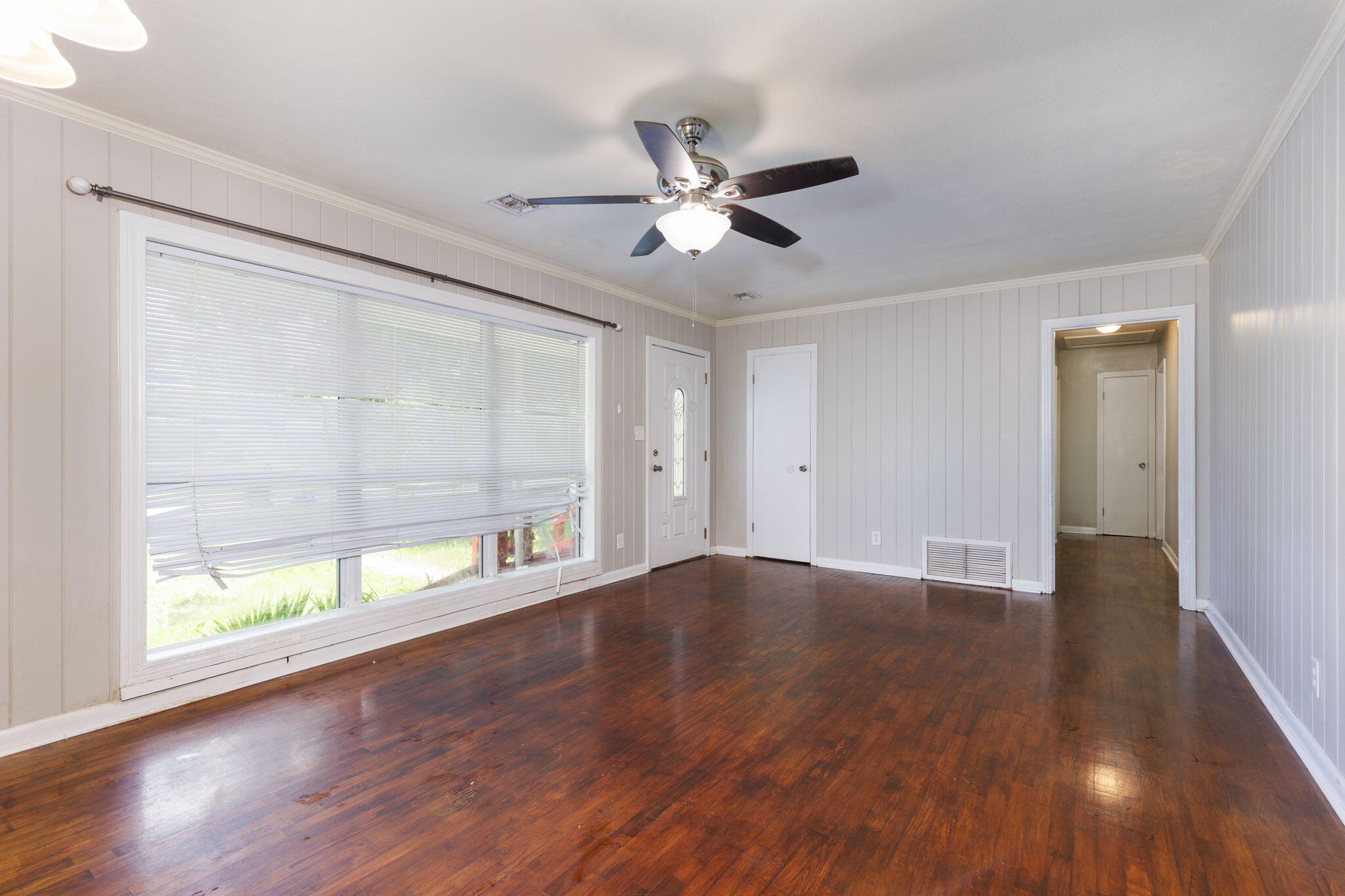 MEADOWBROOK - Residential