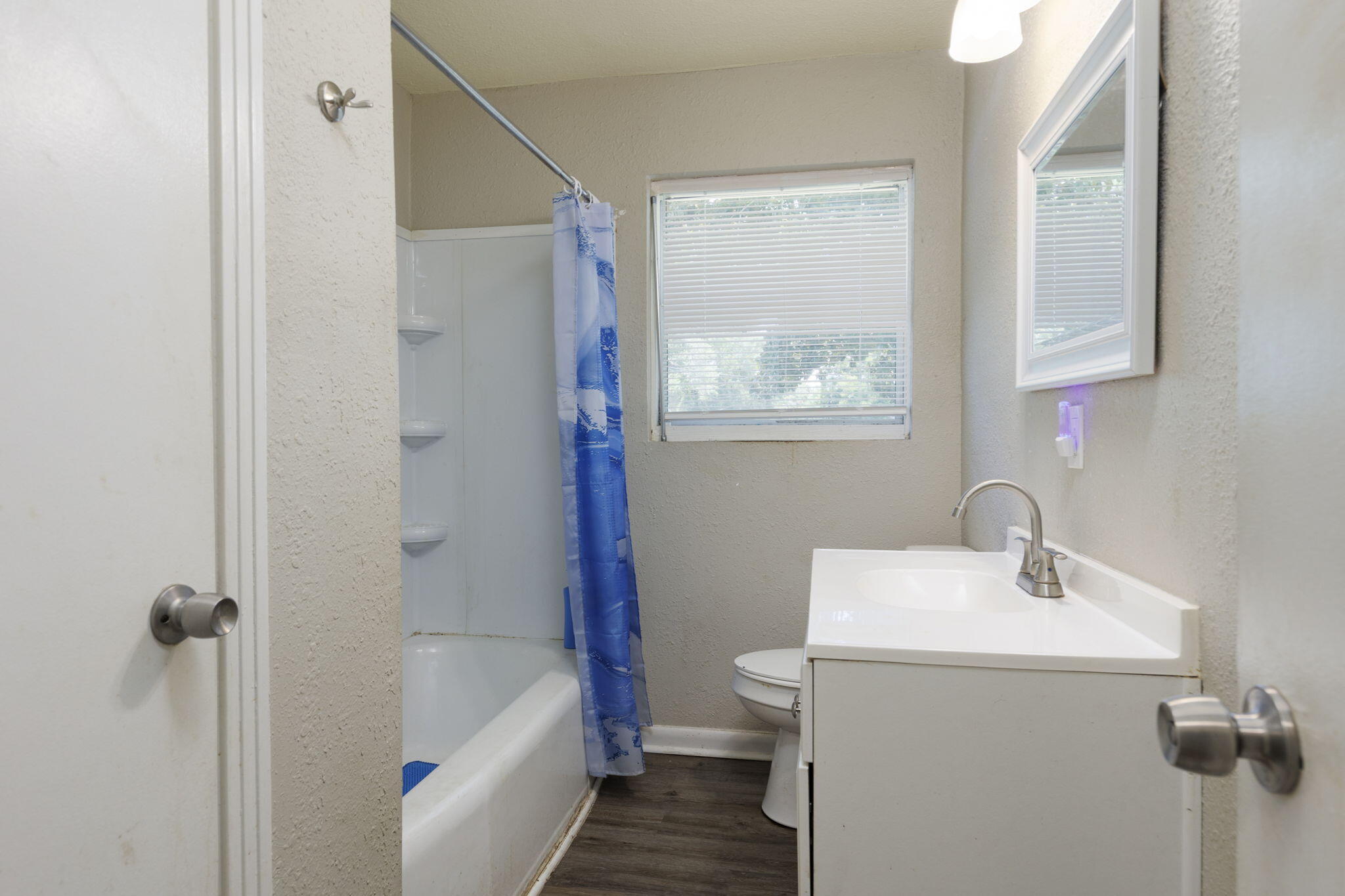 MEADOWBROOK - Residential