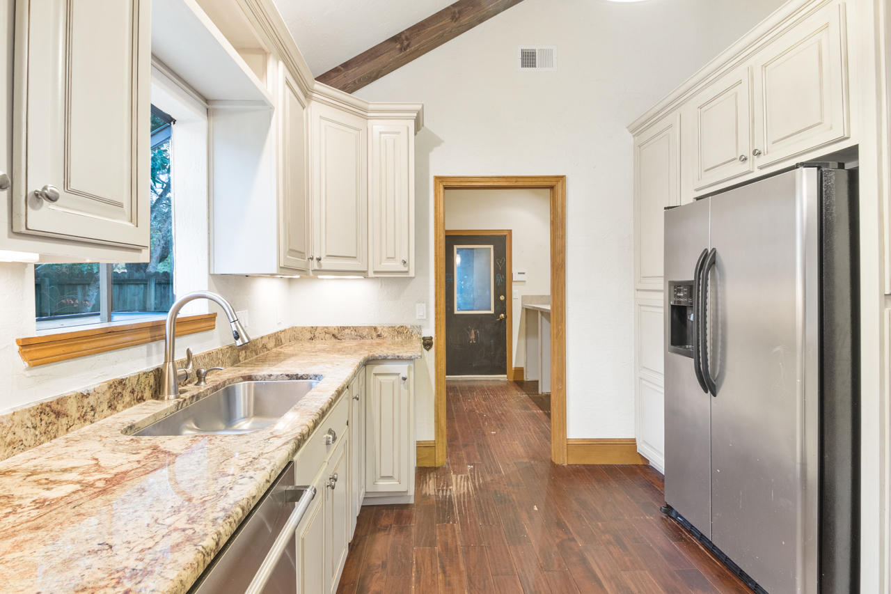 RAINTREE ESTATES #2 - Residential