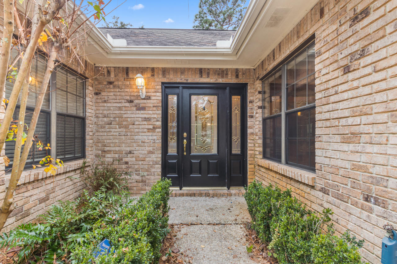 This is an impressive home on a cul de sac with almost a half acre fenced in yard. The 4 spacious bedrooms, 2 and a half baths all with detailed molding, tall ceilings, and generous closet space throughout, its easy to store all your items. The renovated kitchen is sure to impress with its 42 inch upper cabinets, pull out shelving, granite counters, stainless steel appliances and soaring beamed ceilings! The kitchen and large breakfast bar overlooks the great room which is absolutely stunning with beautiful beamed & vaulted ceilings, expansive wood burning fireplace and french doors that exit to the pergola and large deck overlooking the back yard. On the adjacent side of the great room is the master bedroom with french doors that exits onto the same rear pergola and back yard. A perfect space for spring weather and a cup of coffee while you listen to the birds sing. The master bedroom has vaulted ceilings and is spacious in size, certain to fit all of your large furniture to include a king sized bed, over sized dresser and wardrobe. The walk-in closet space is great for those who have a lot of clothing! The master bathroom is large with 2 individual sinks and vanities, along with a make up vanity, soaking jetted tub, walk in shower and private toilet room. The bathroom is dated, but with the space it provides, the options are endless!
From the impressive kitchen, great room, office, dining room to the well manicured front yard, side entry garage with ample entertaining space and pergula out back, this home won't disappoint!