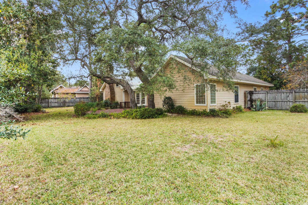 RAINTREE ESTATES #2 - Residential