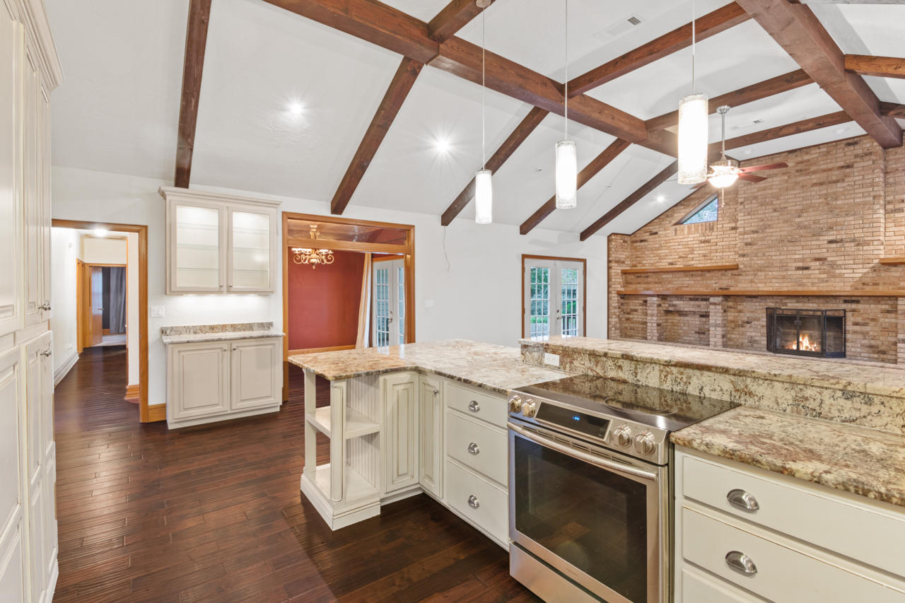 RAINTREE ESTATES #2 - Residential