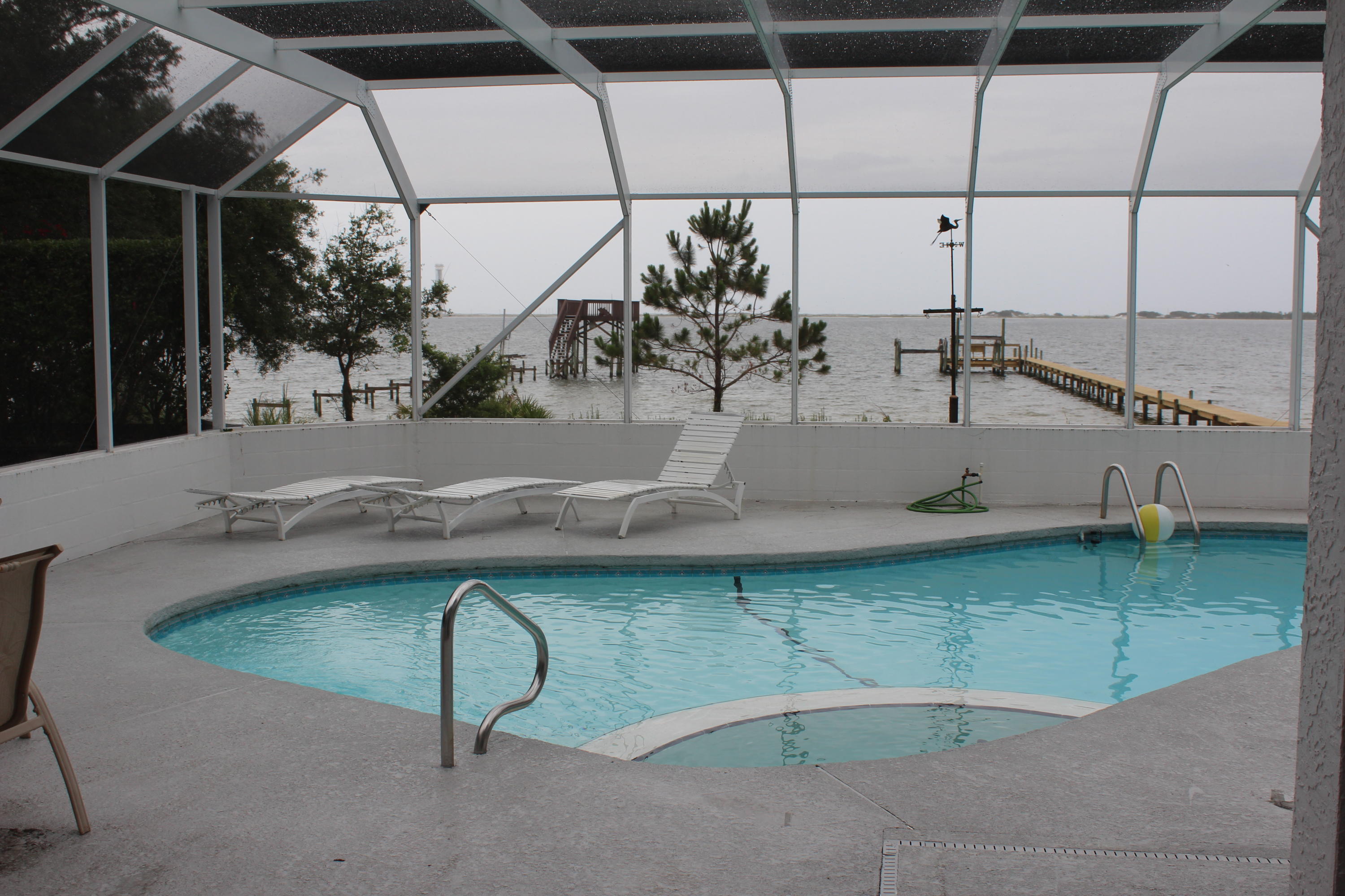 WYNNEHAVEN BEACH - Residential