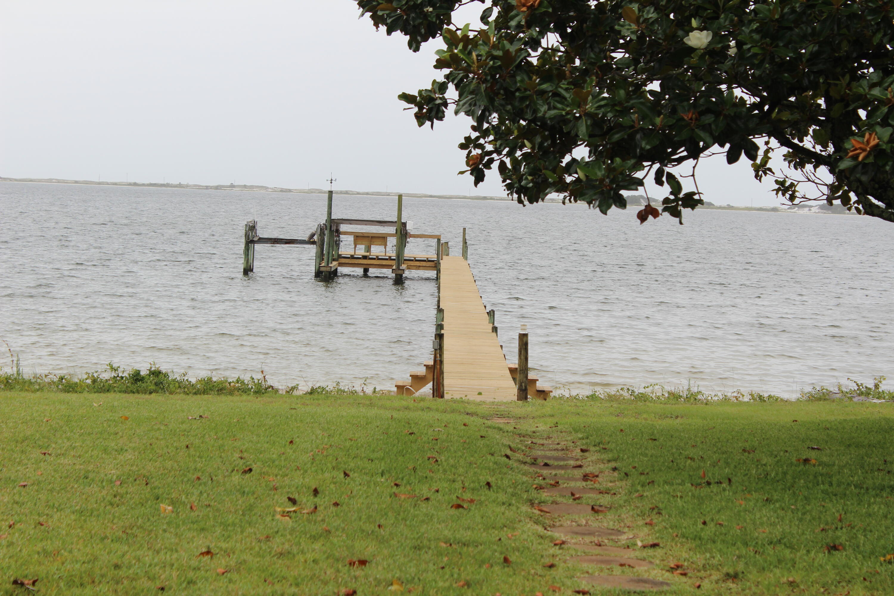 WYNNEHAVEN BEACH - Residential