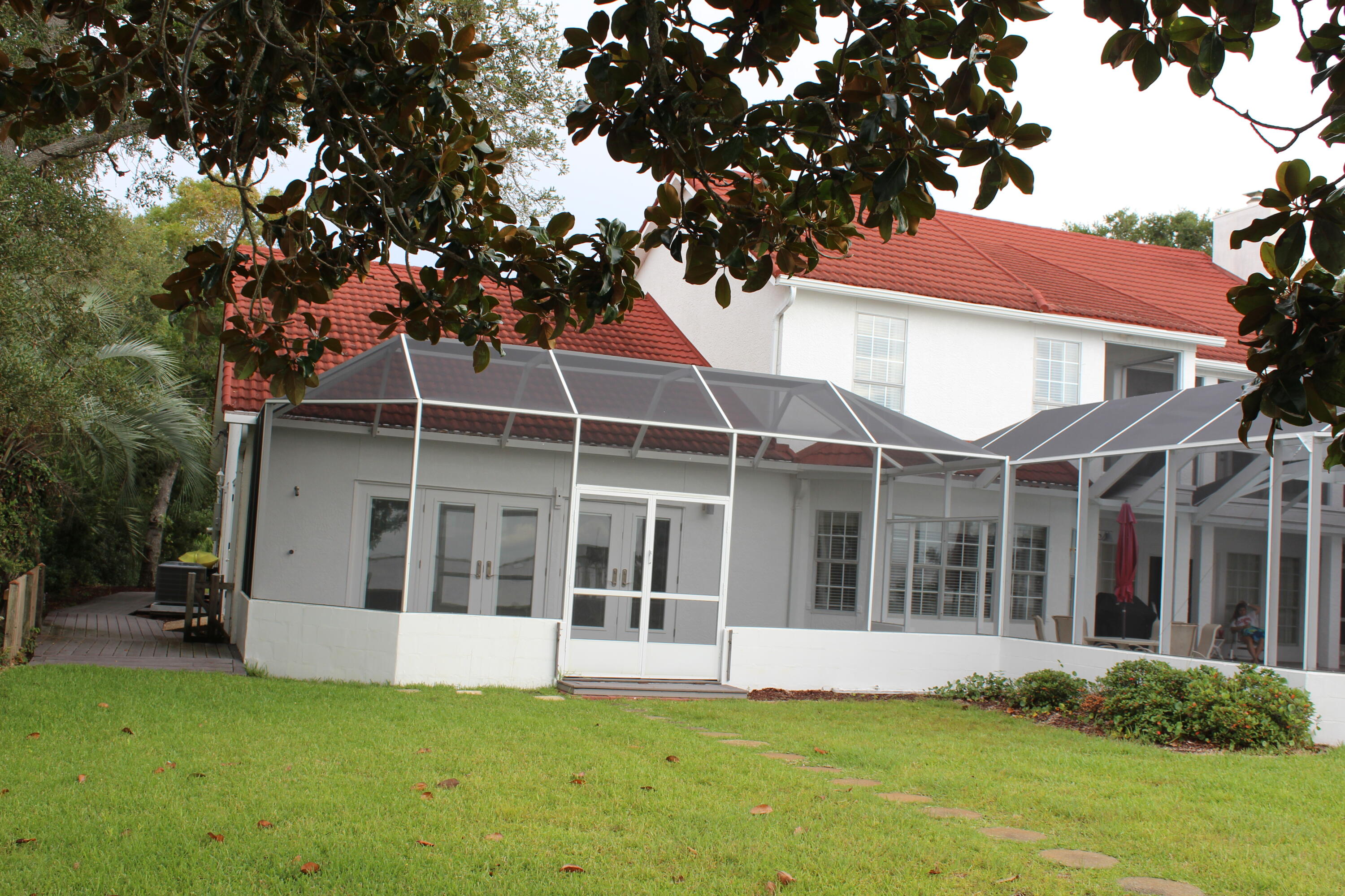 WYNNEHAVEN BEACH - Residential