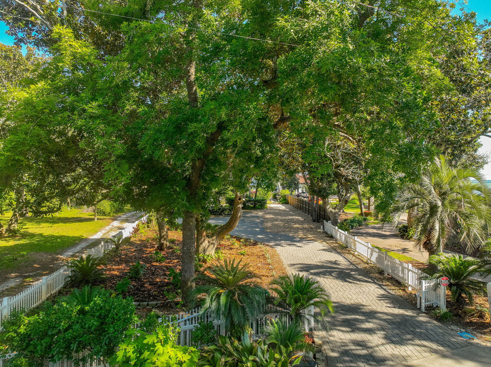 CALHOUN S/D TO DESTIN - Residential