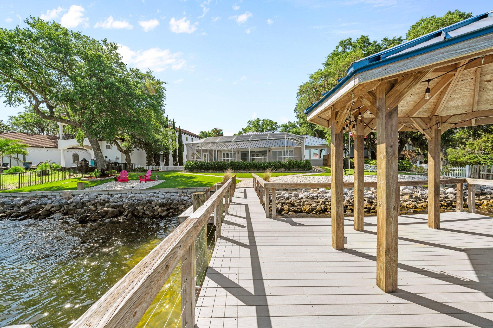 CALHOUN S/D TO DESTIN - Residential