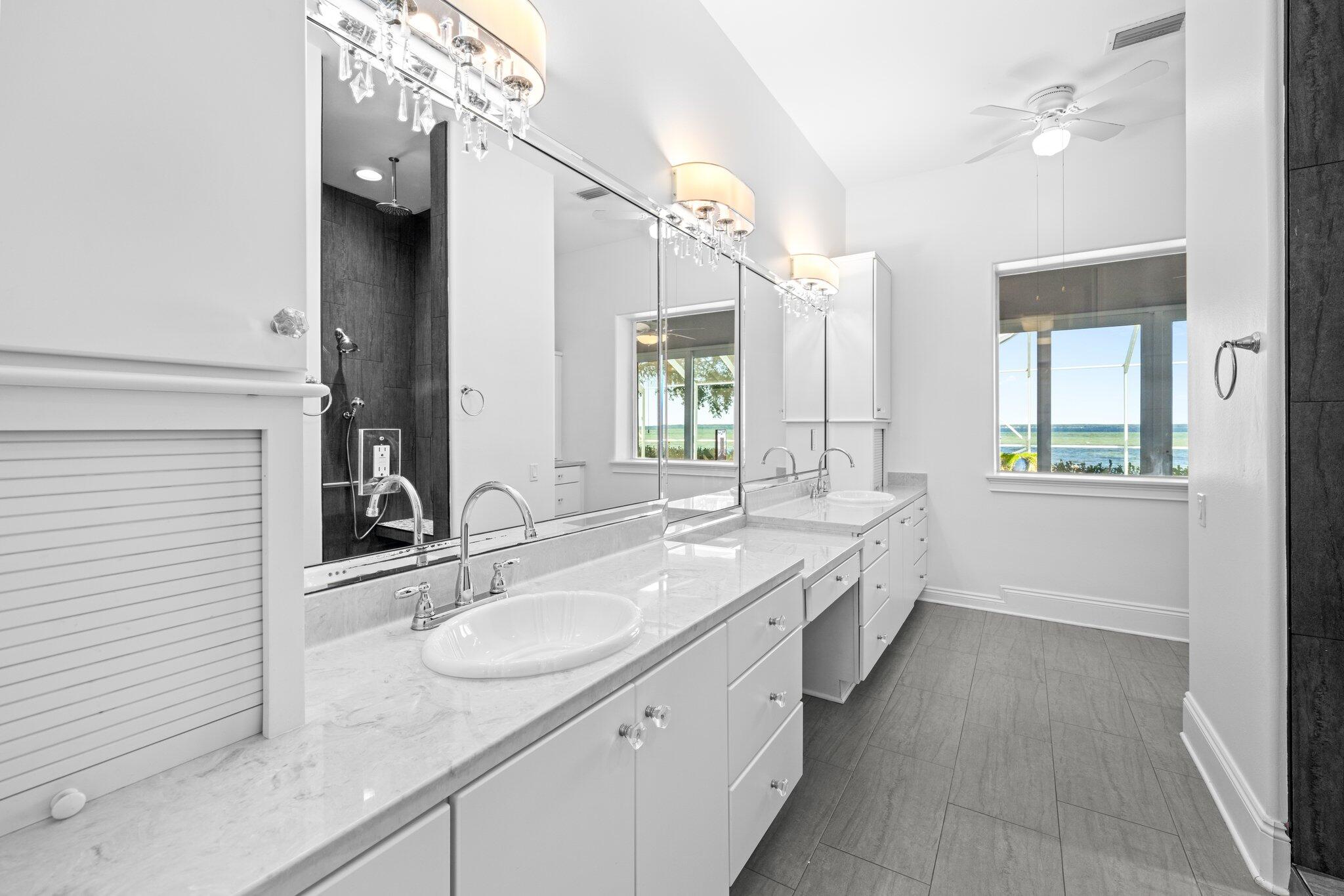 CALHOUN S/D TO DESTIN - Residential
