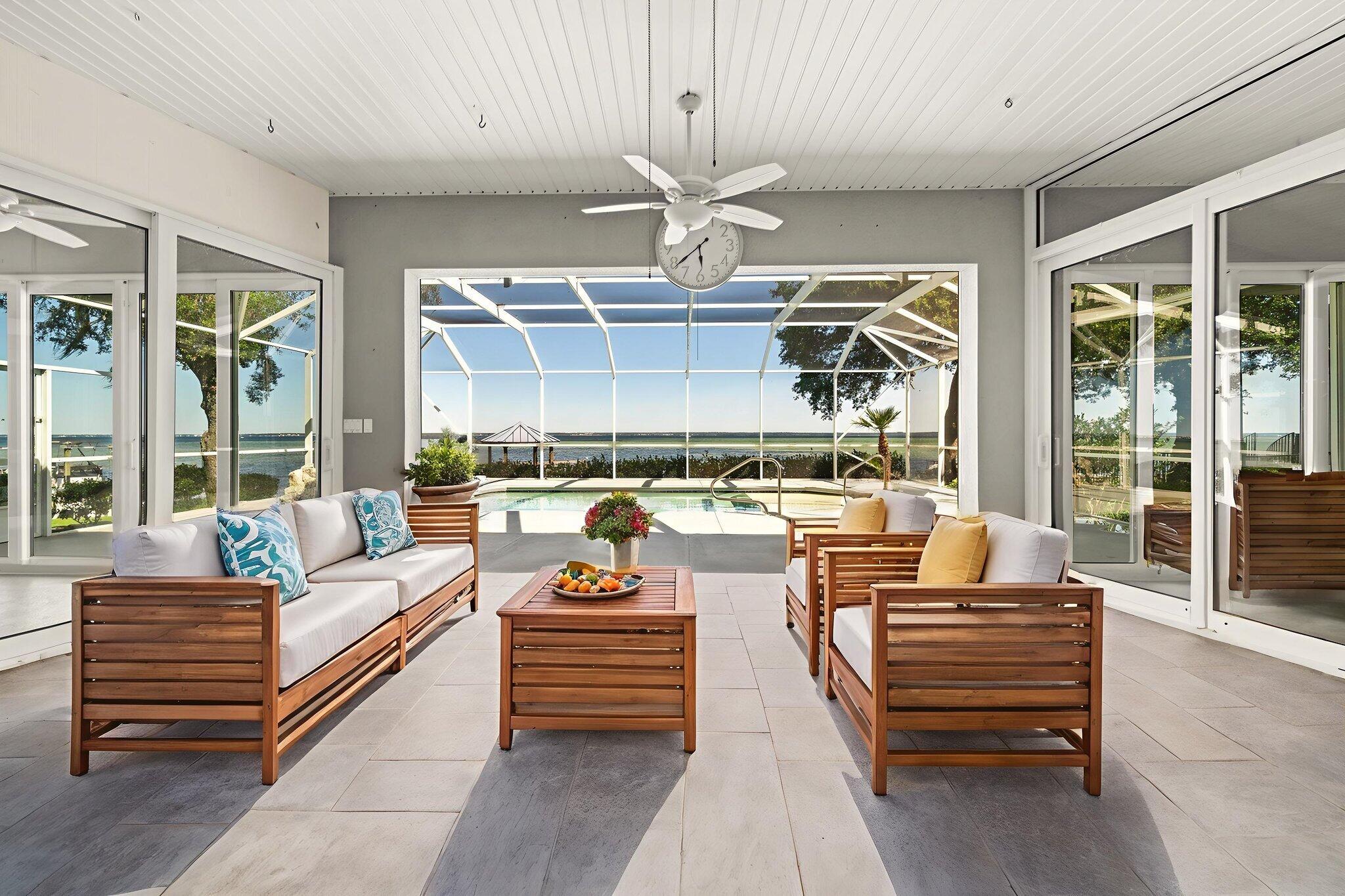 CALHOUN S/D TO DESTIN - Residential