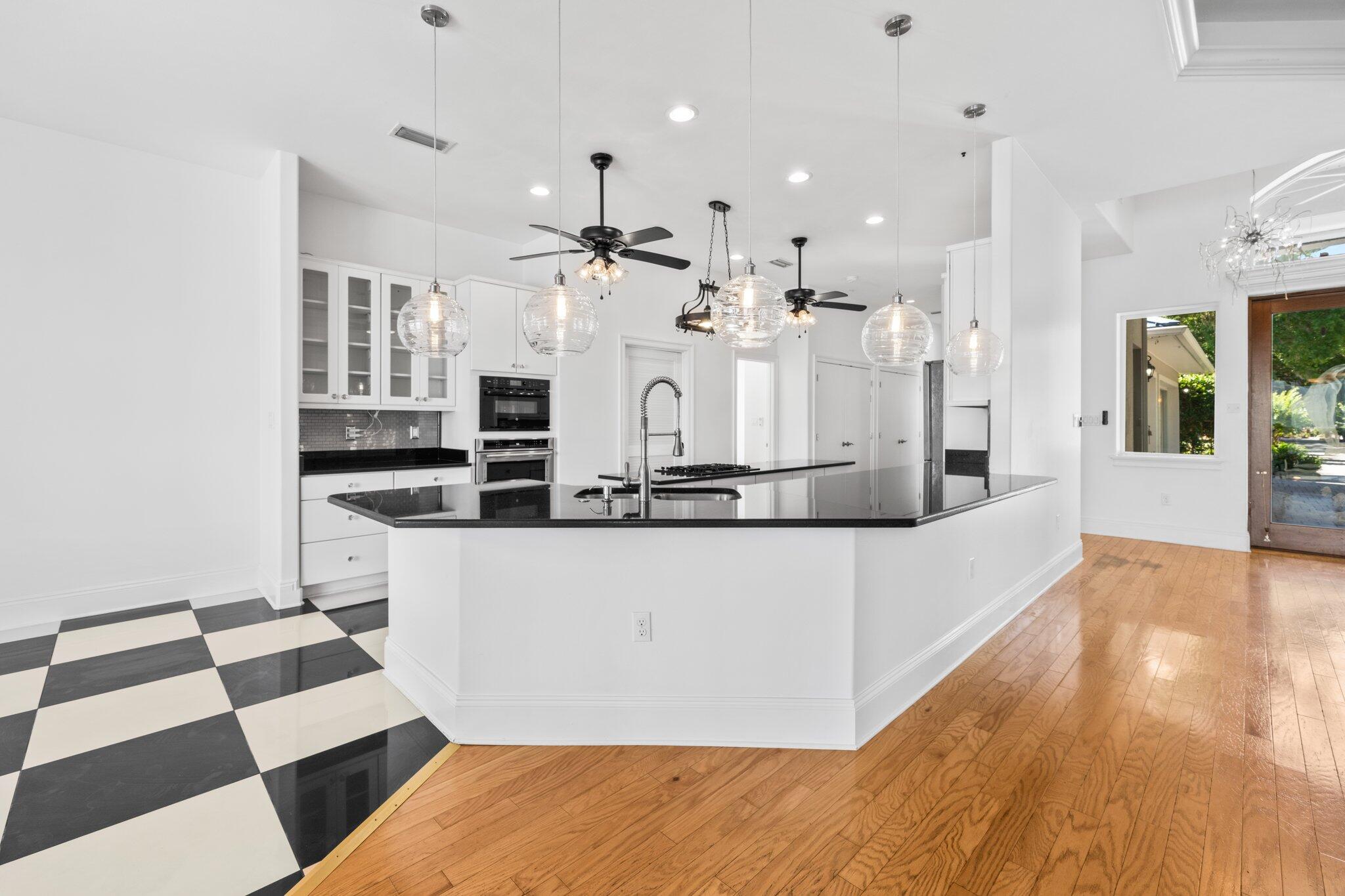 CALHOUN S/D TO DESTIN - Residential