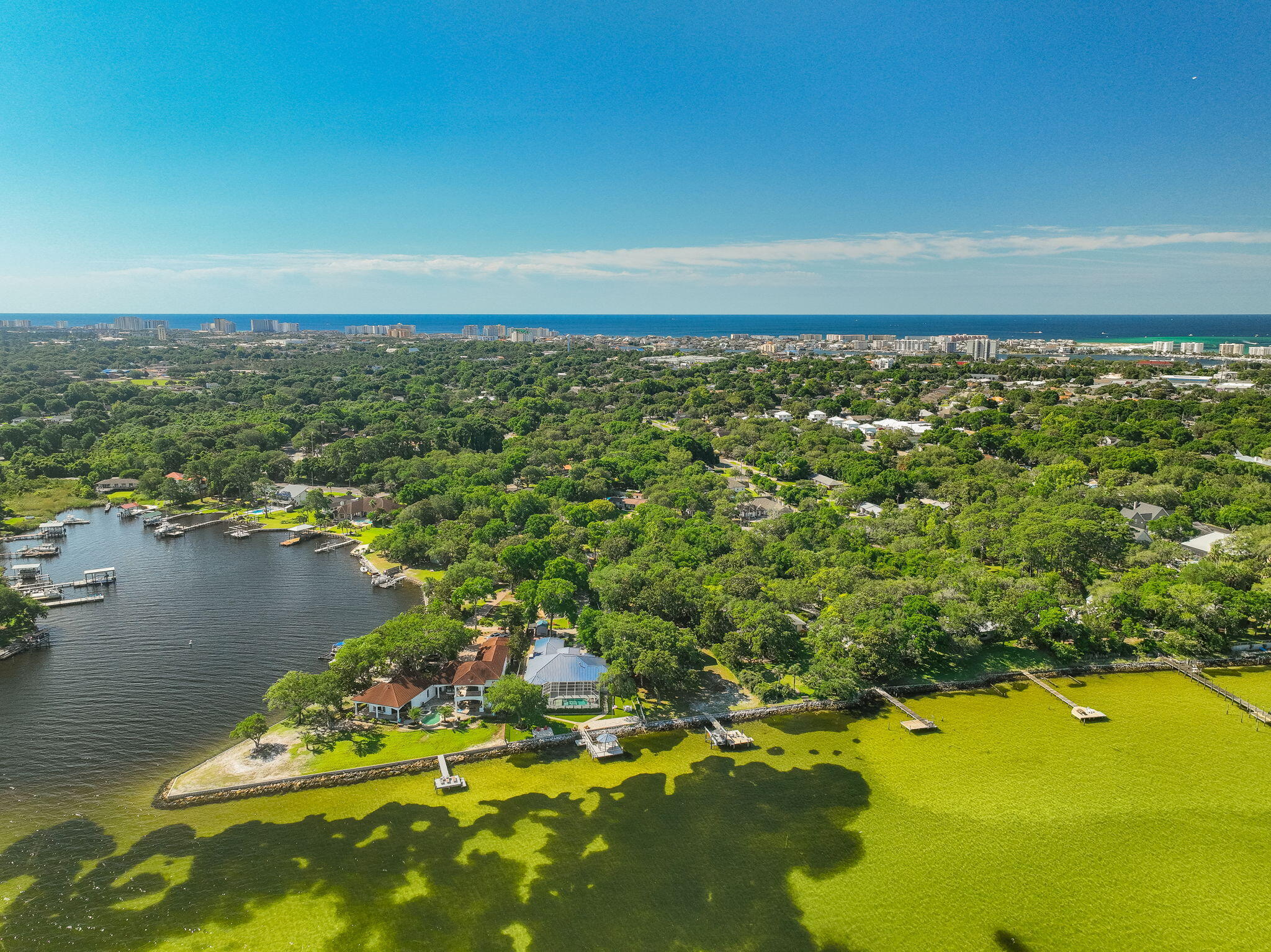 CALHOUN S/D TO DESTIN - Residential