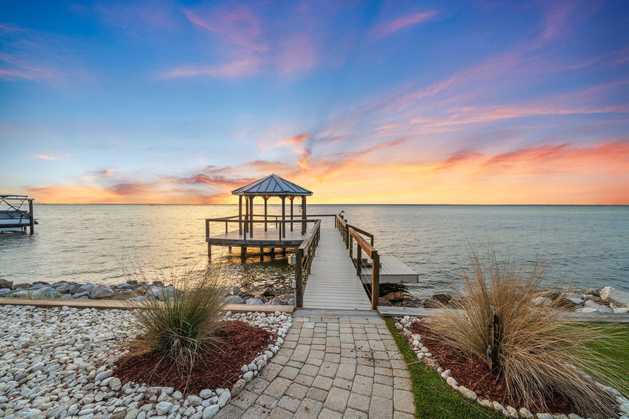 CALHOUN S/D TO DESTIN - Residential
