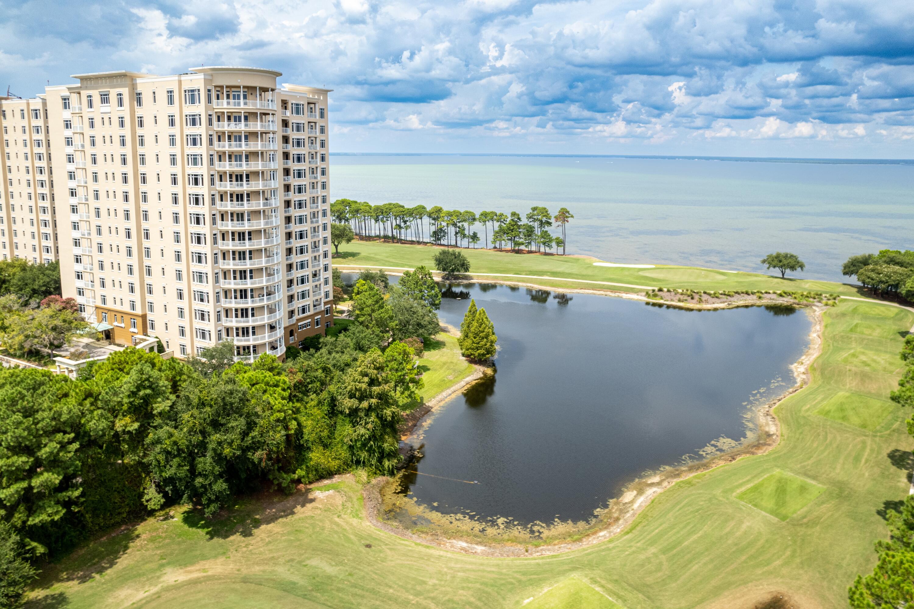 ONE WATER PLACE AT KELLY PLANTATION - Residential
