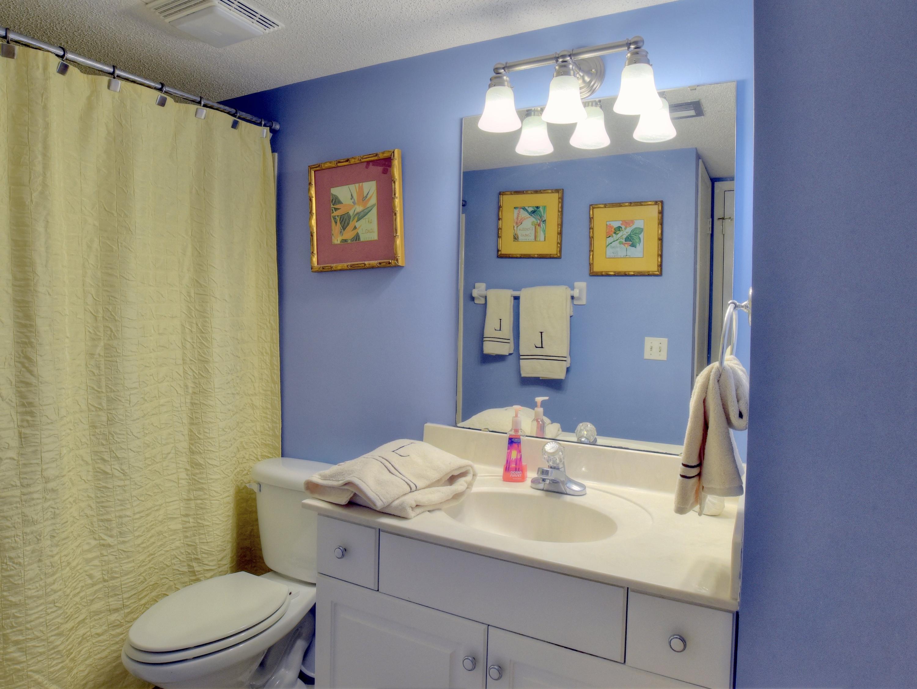 BEACHWALK VILLAS PH 05 - Residential Lease