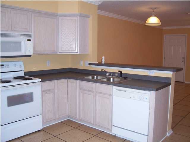 SHAY-LIN T/H - Residential Lease