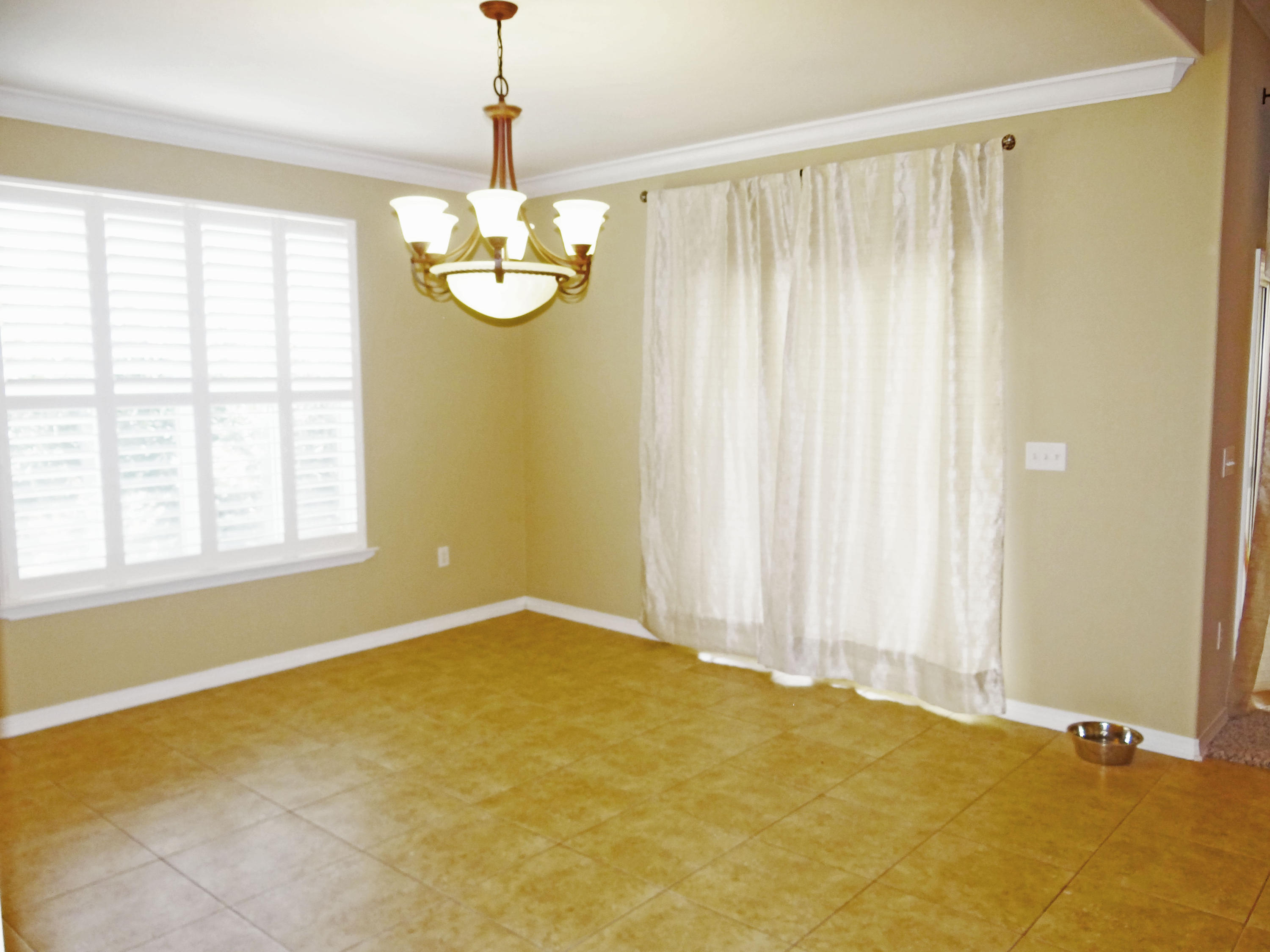 AVALON BEACH ESTATES - Residential