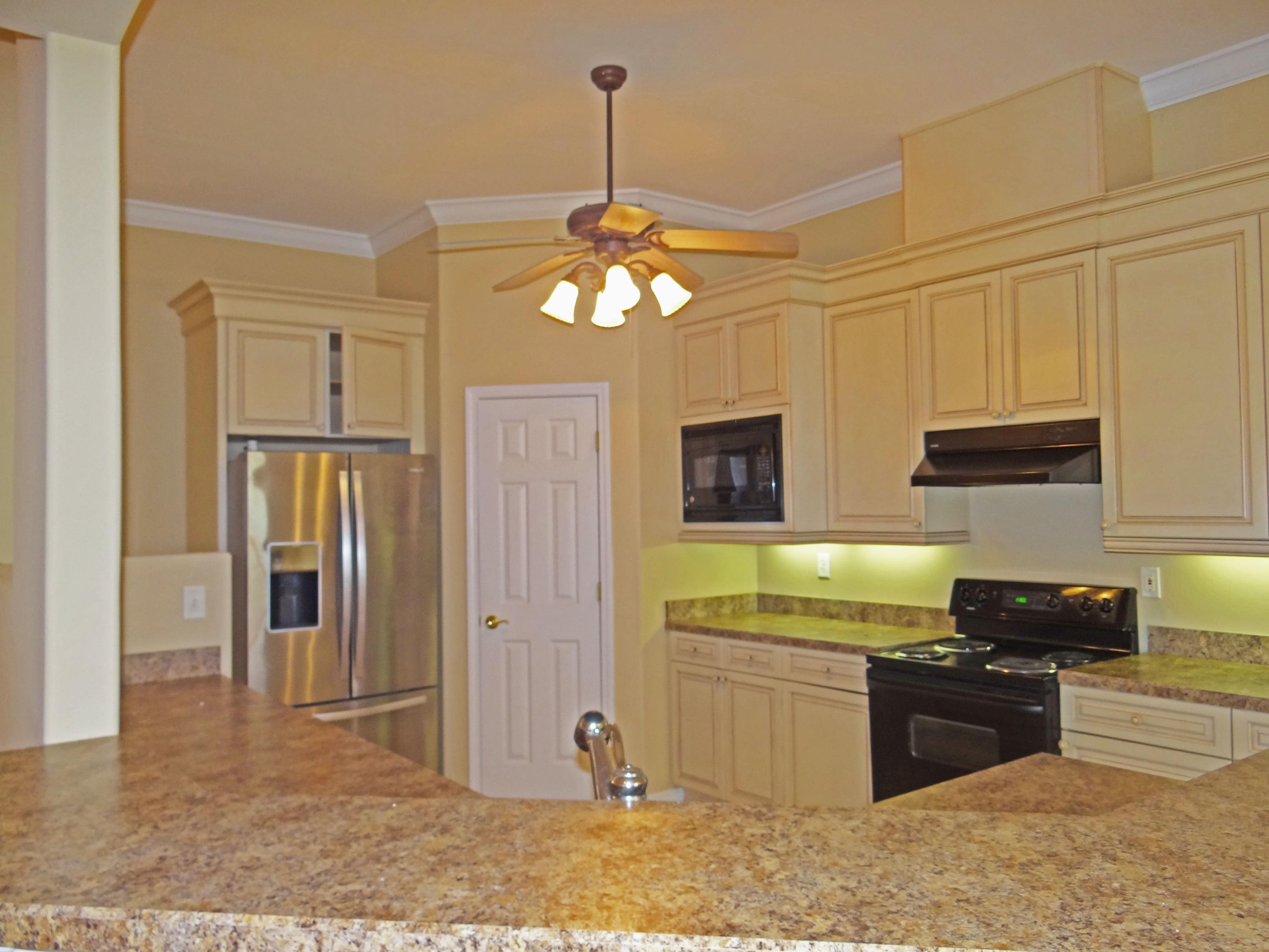 AVALON BEACH ESTATES - Residential