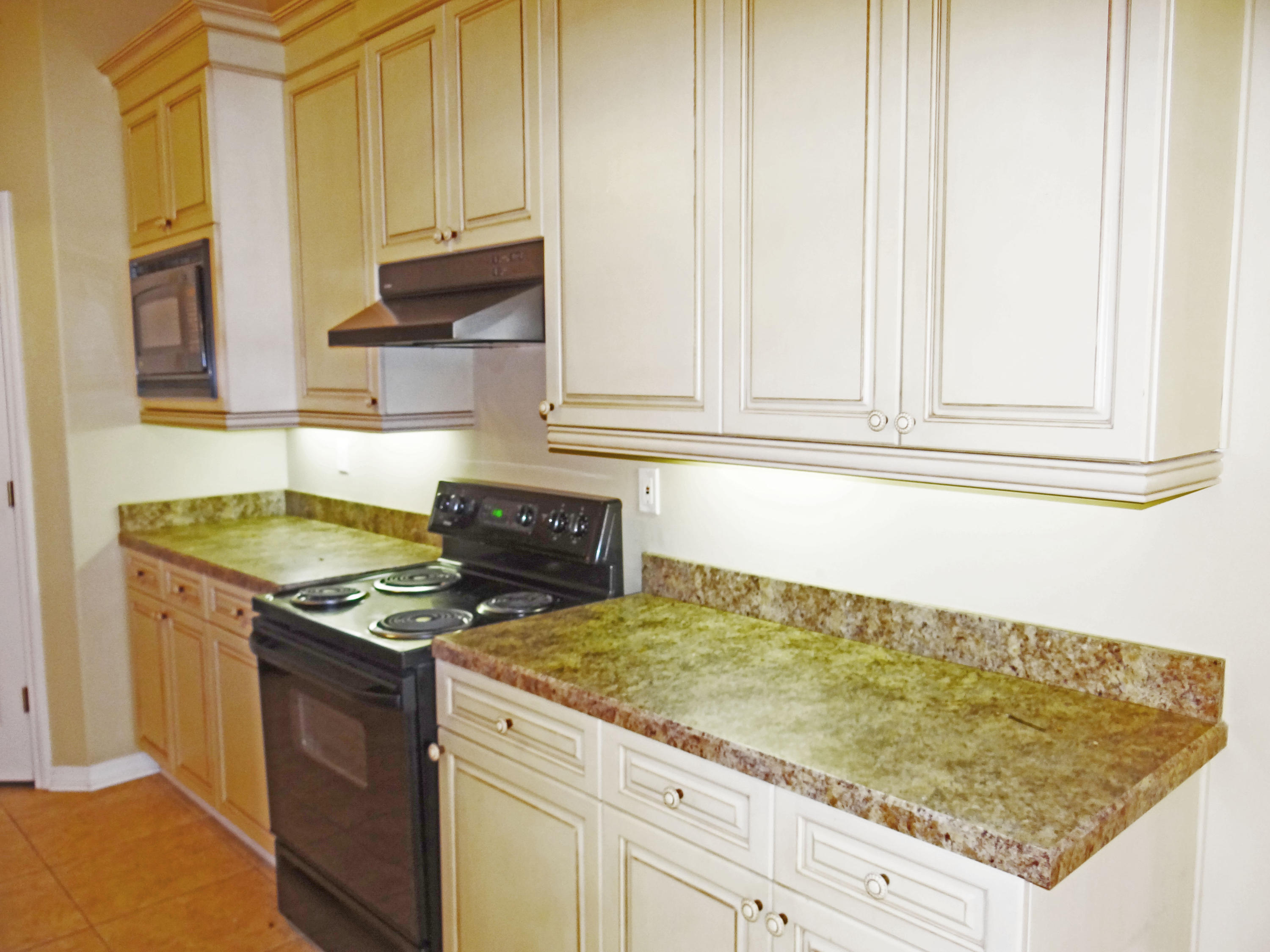 AVALON BEACH ESTATES - Residential