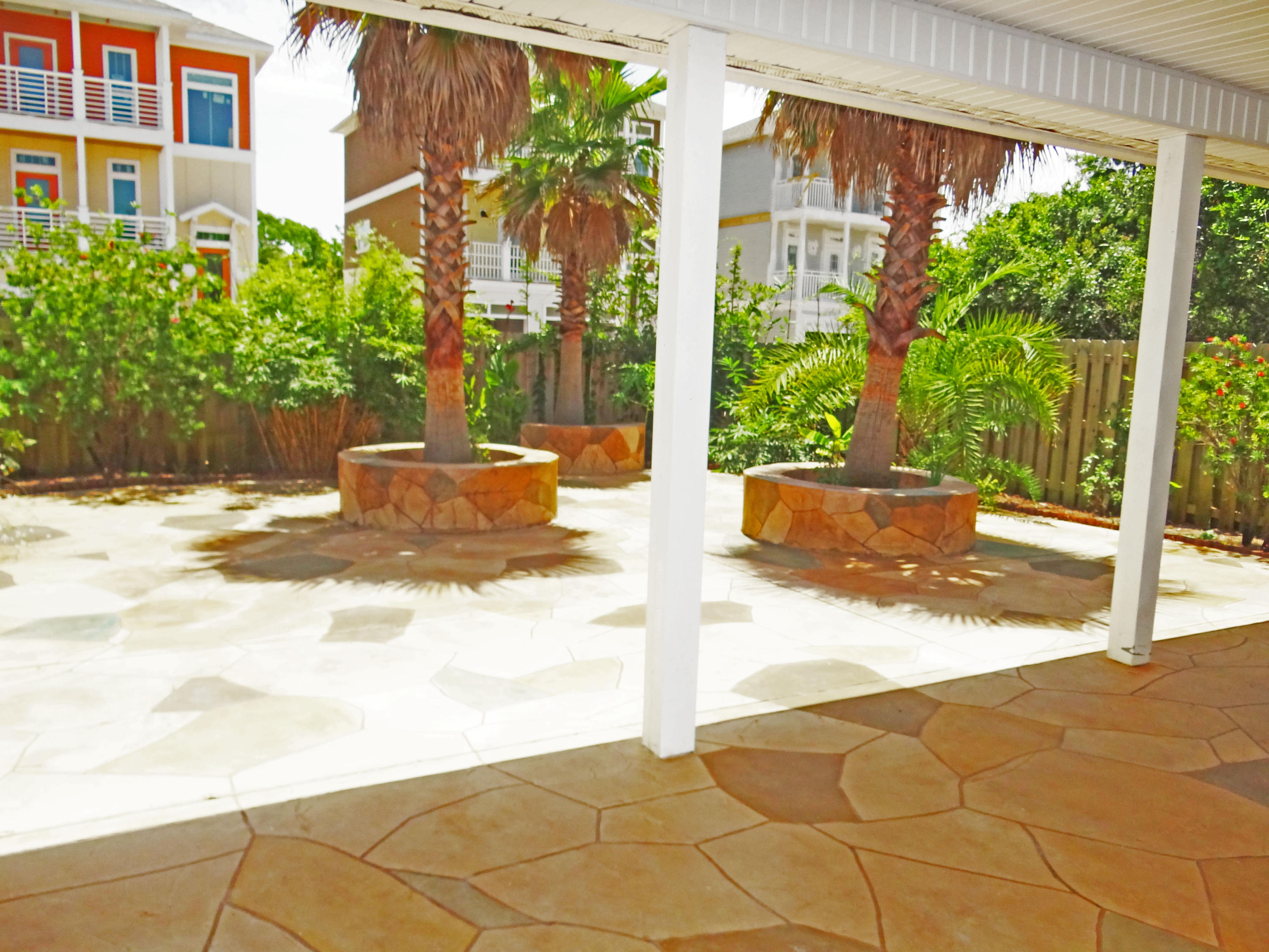 AVALON BEACH ESTATES - Residential