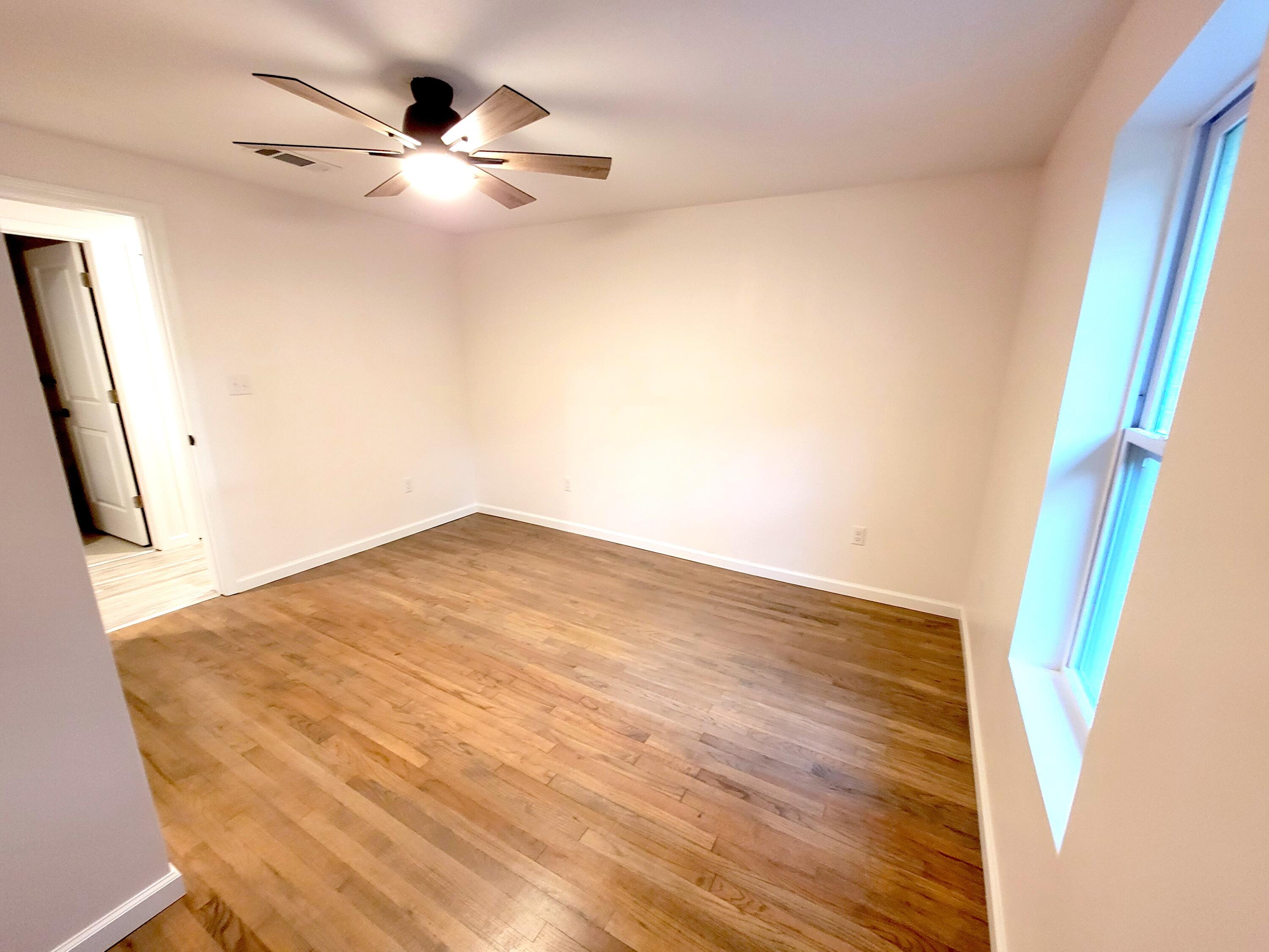 Morris Addn To Crestview - Residential