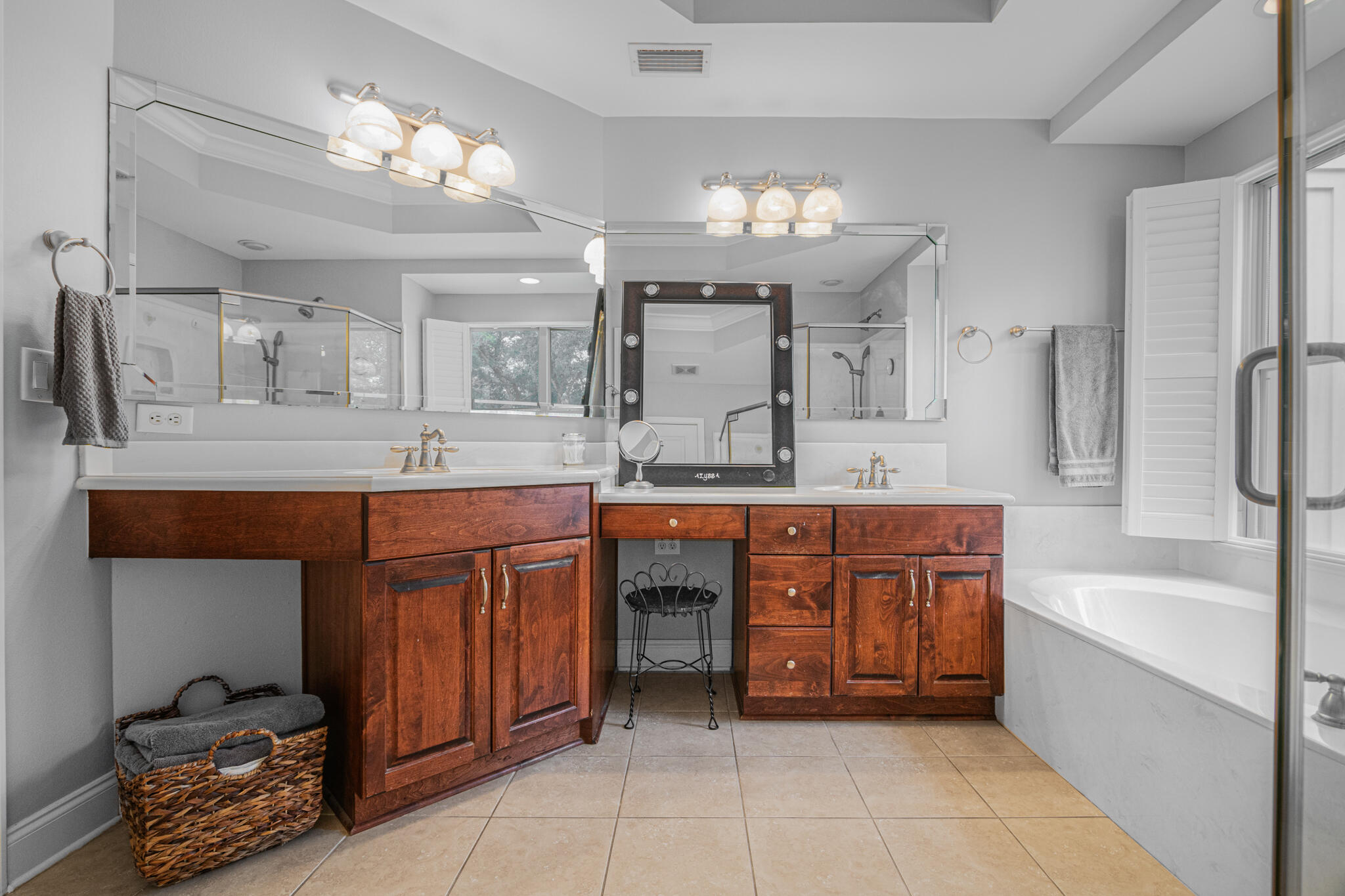 EAGLES RIDGE S/D - Residential