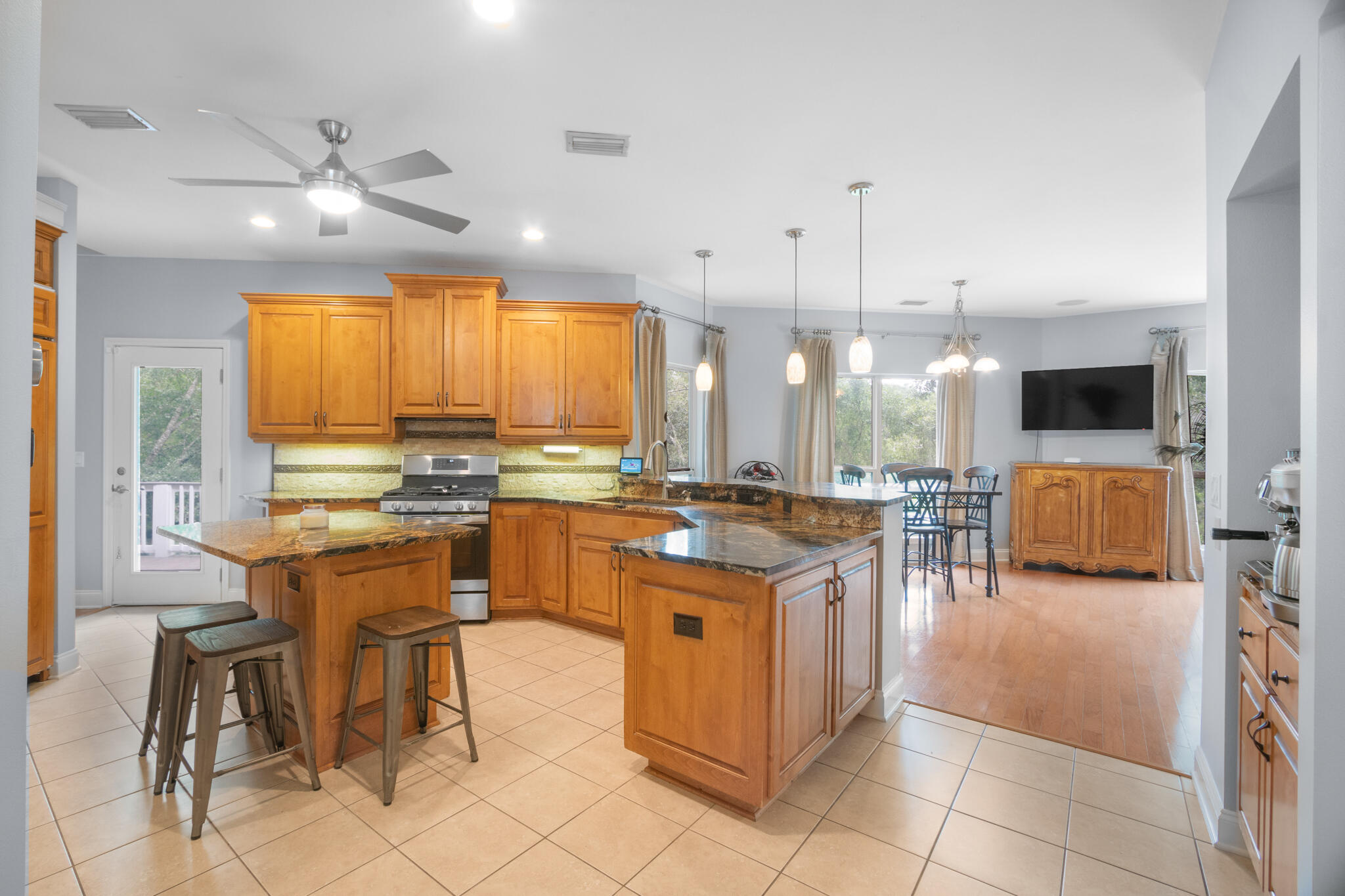 EAGLES RIDGE S/D - Residential