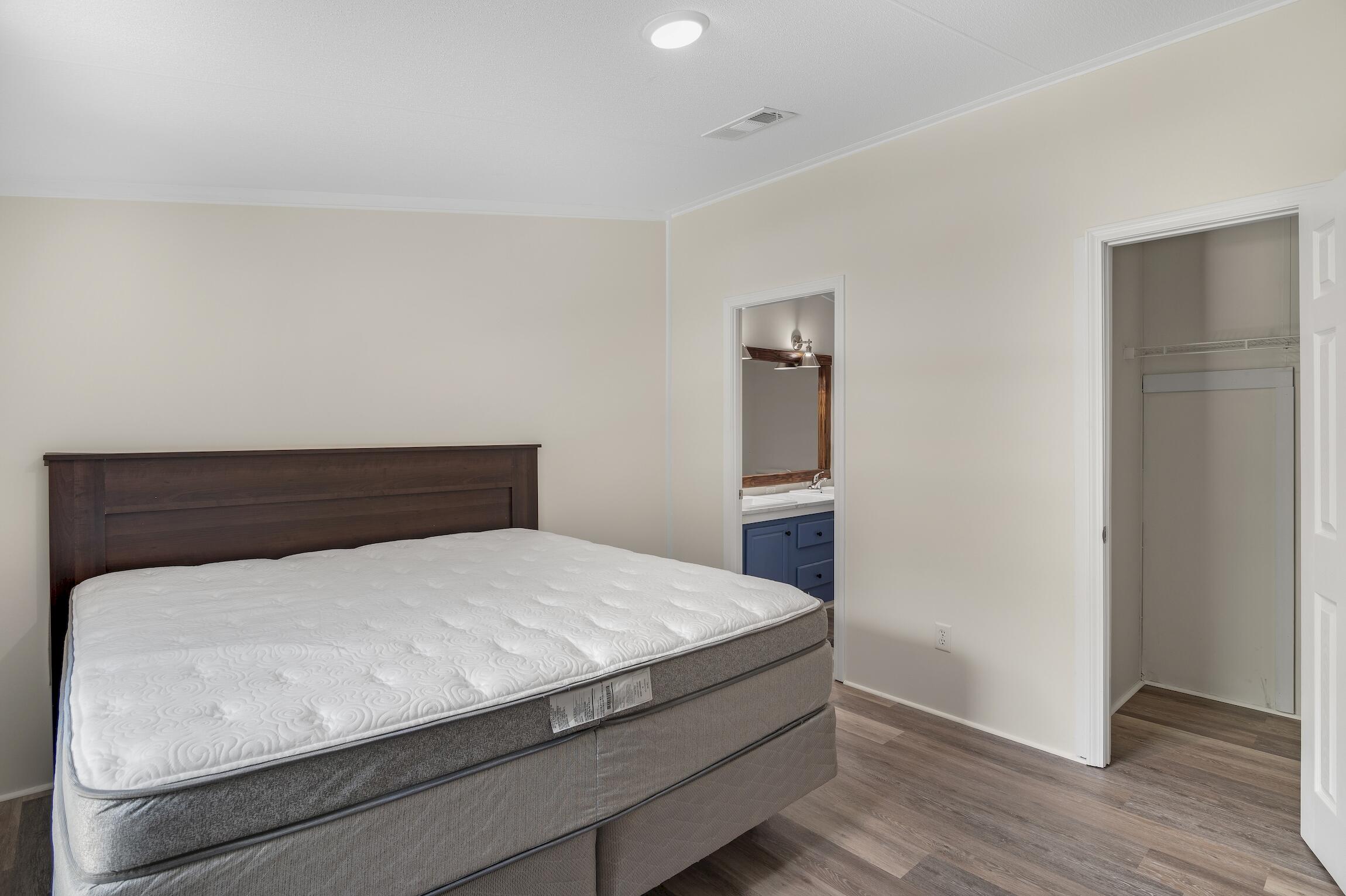 HIGH RIDGE ESTATES - Residential Lease