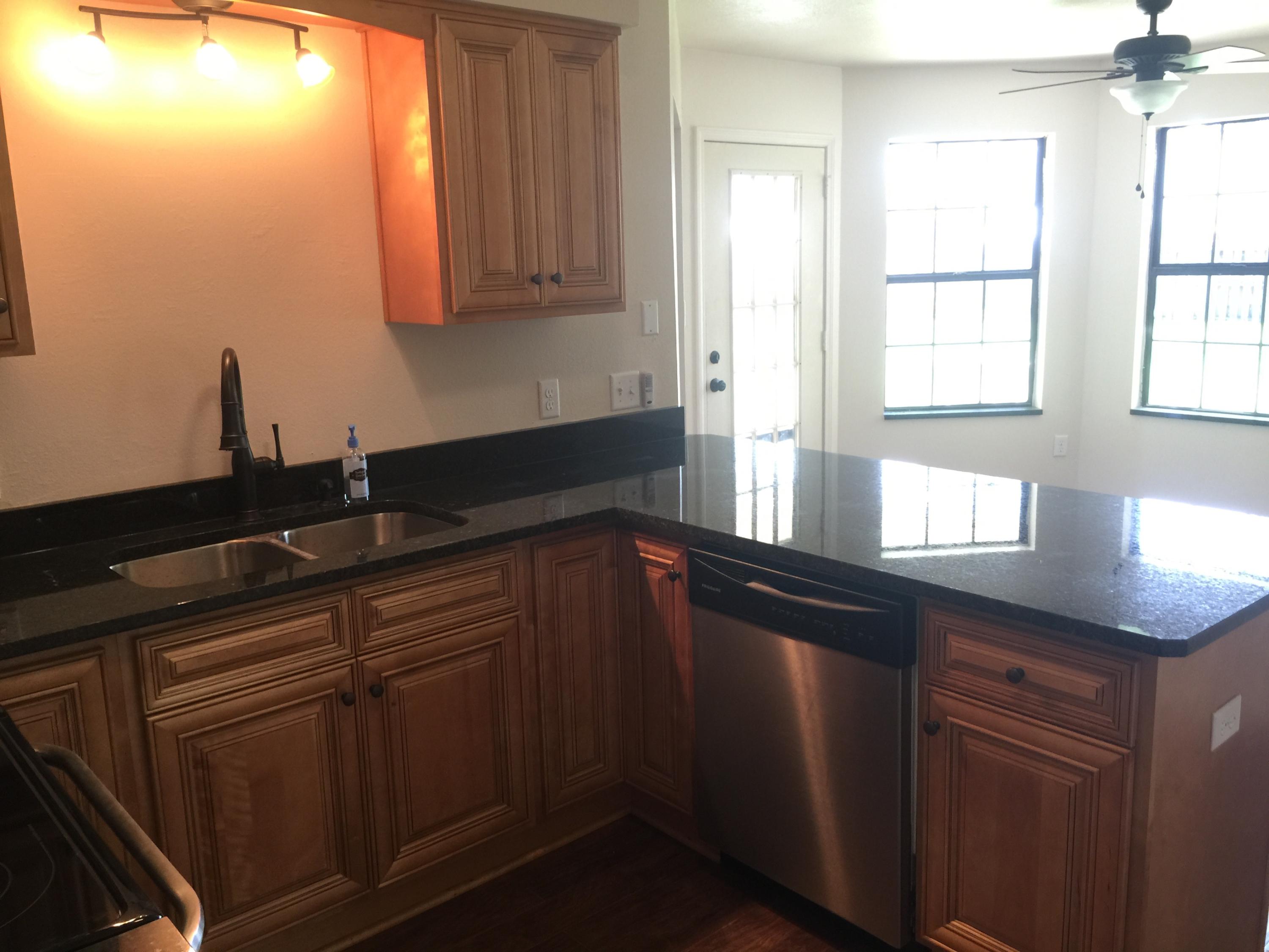 COUNTRYVIEW ESTATES 1ST ADDN - Residential