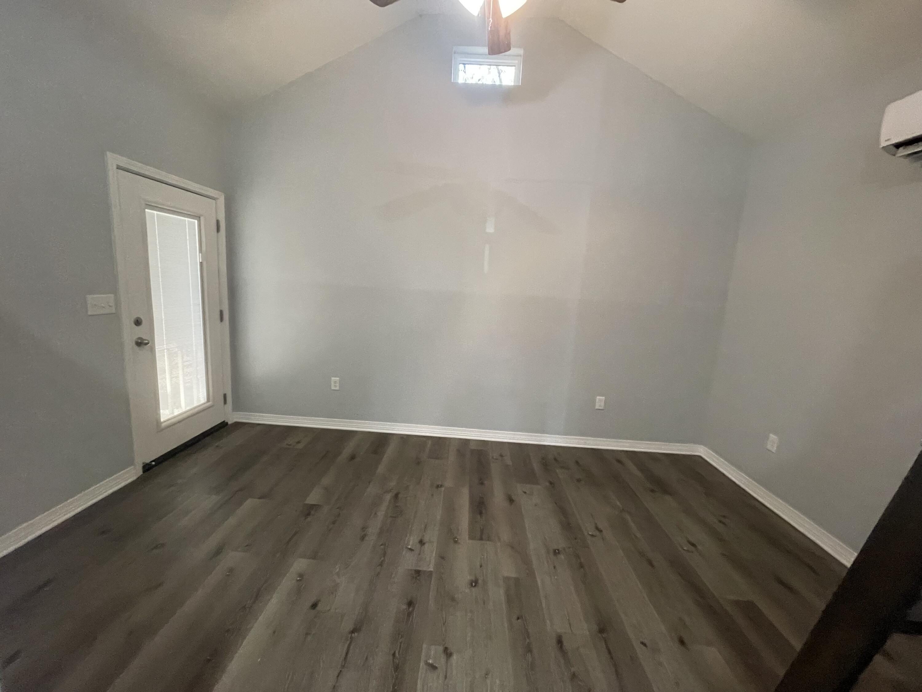 Bay Cove Mobile Home Park - Residential Lease