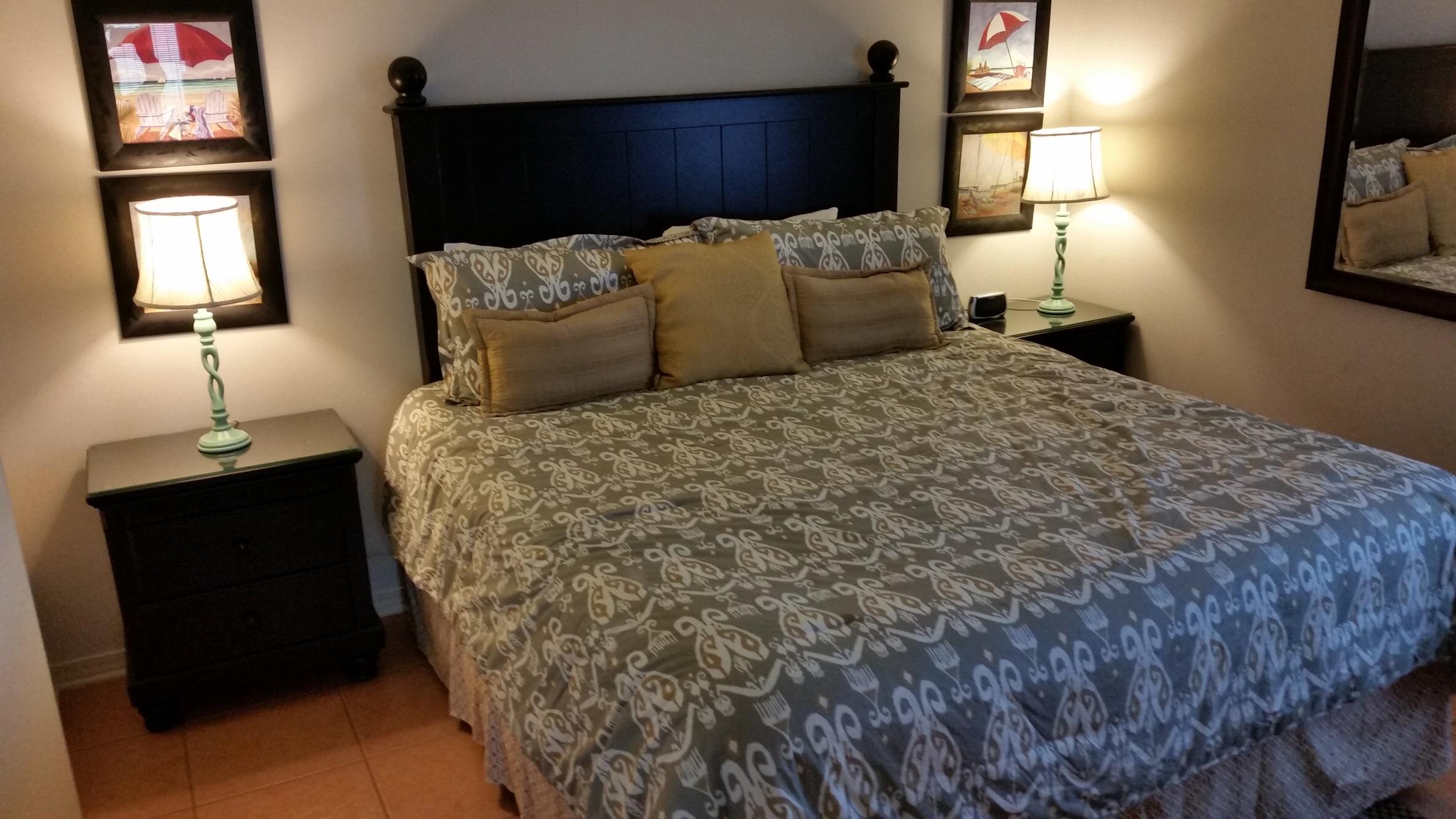 DESTIN TOWERS CONDO - Residential