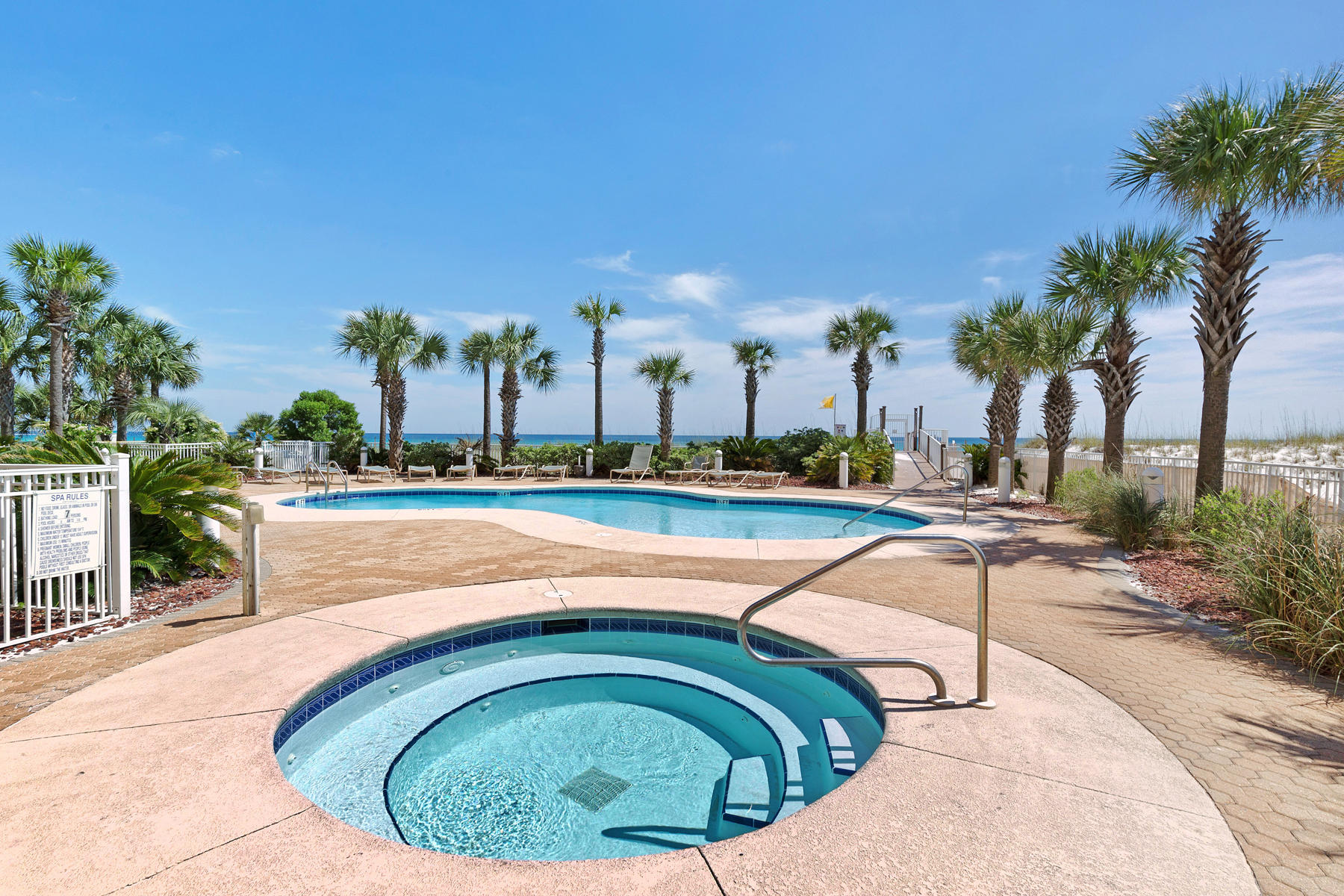 DESTIN TOWERS CONDO - Residential