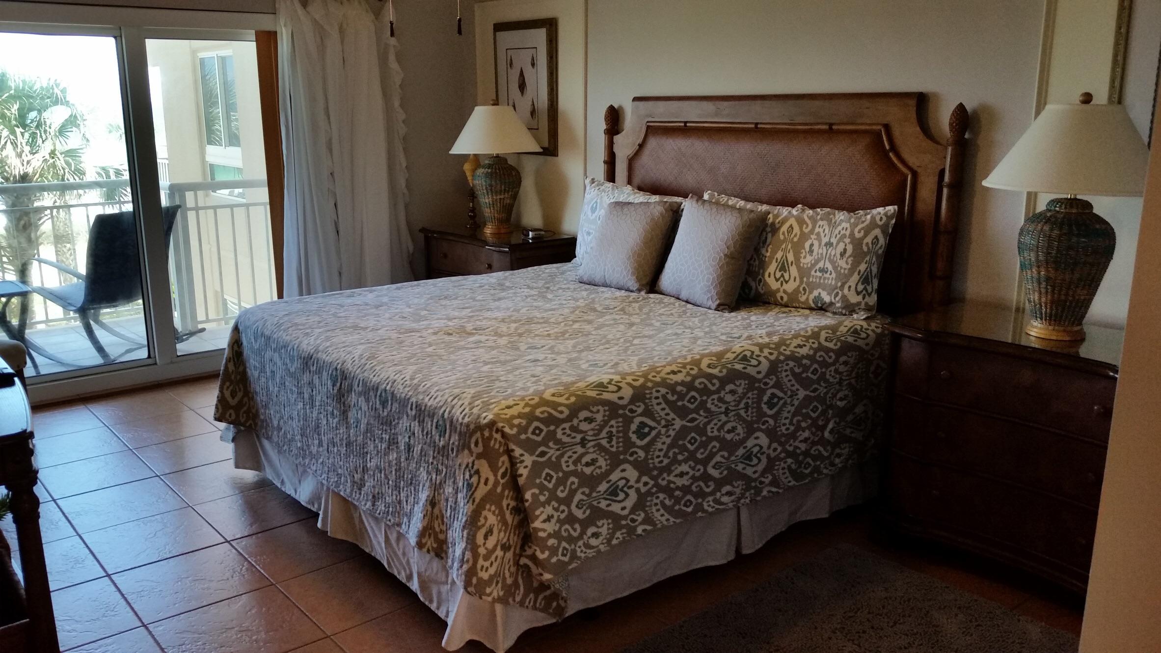 DESTIN TOWERS CONDO - Residential