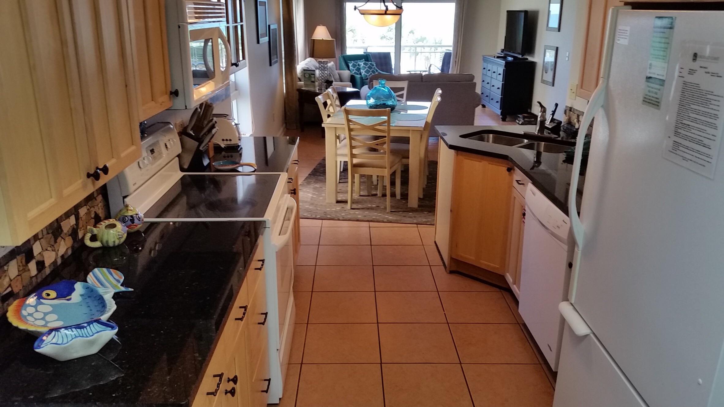 DESTIN TOWERS CONDO - Residential