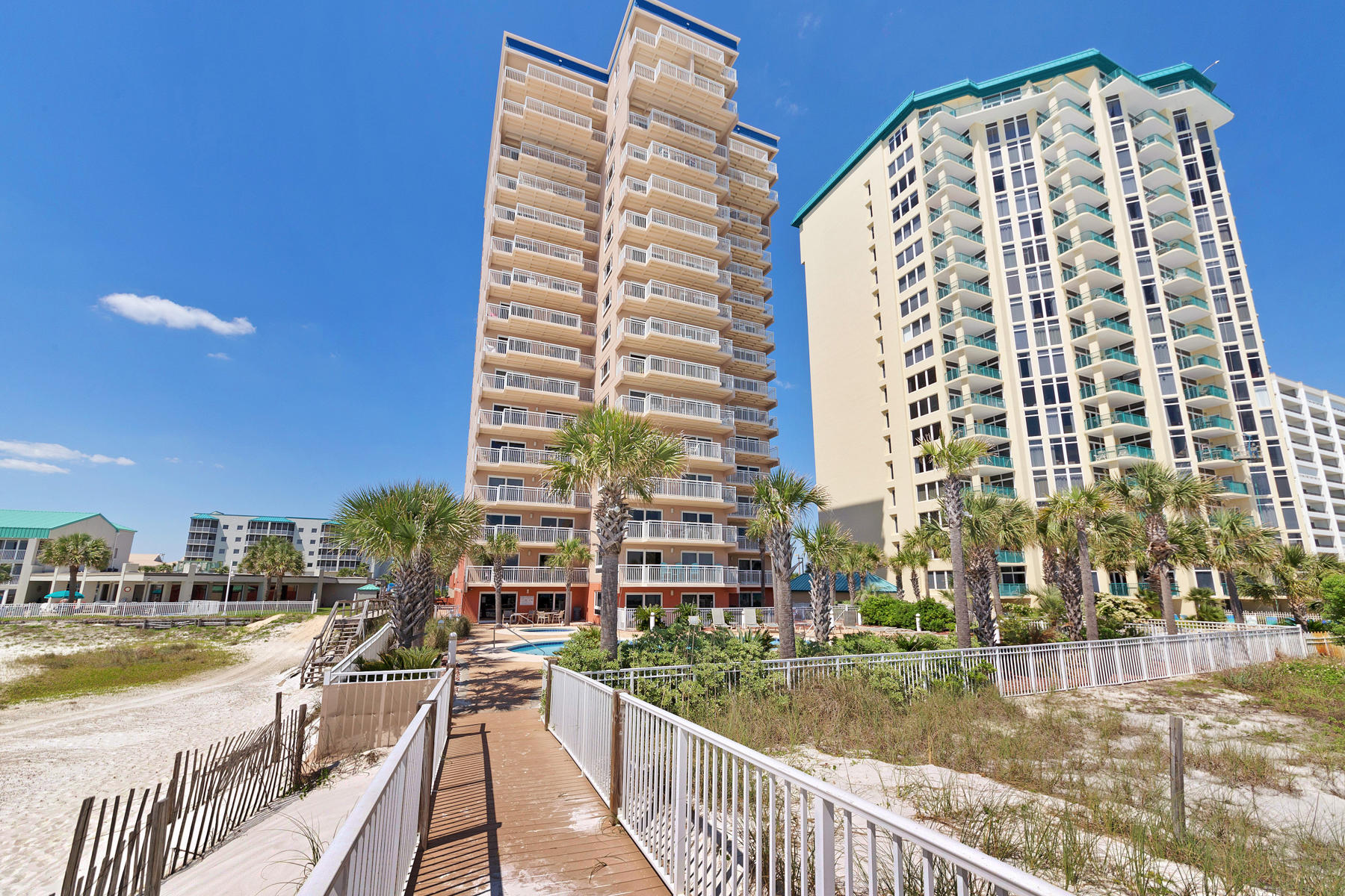 DESTIN TOWERS CONDO - Residential