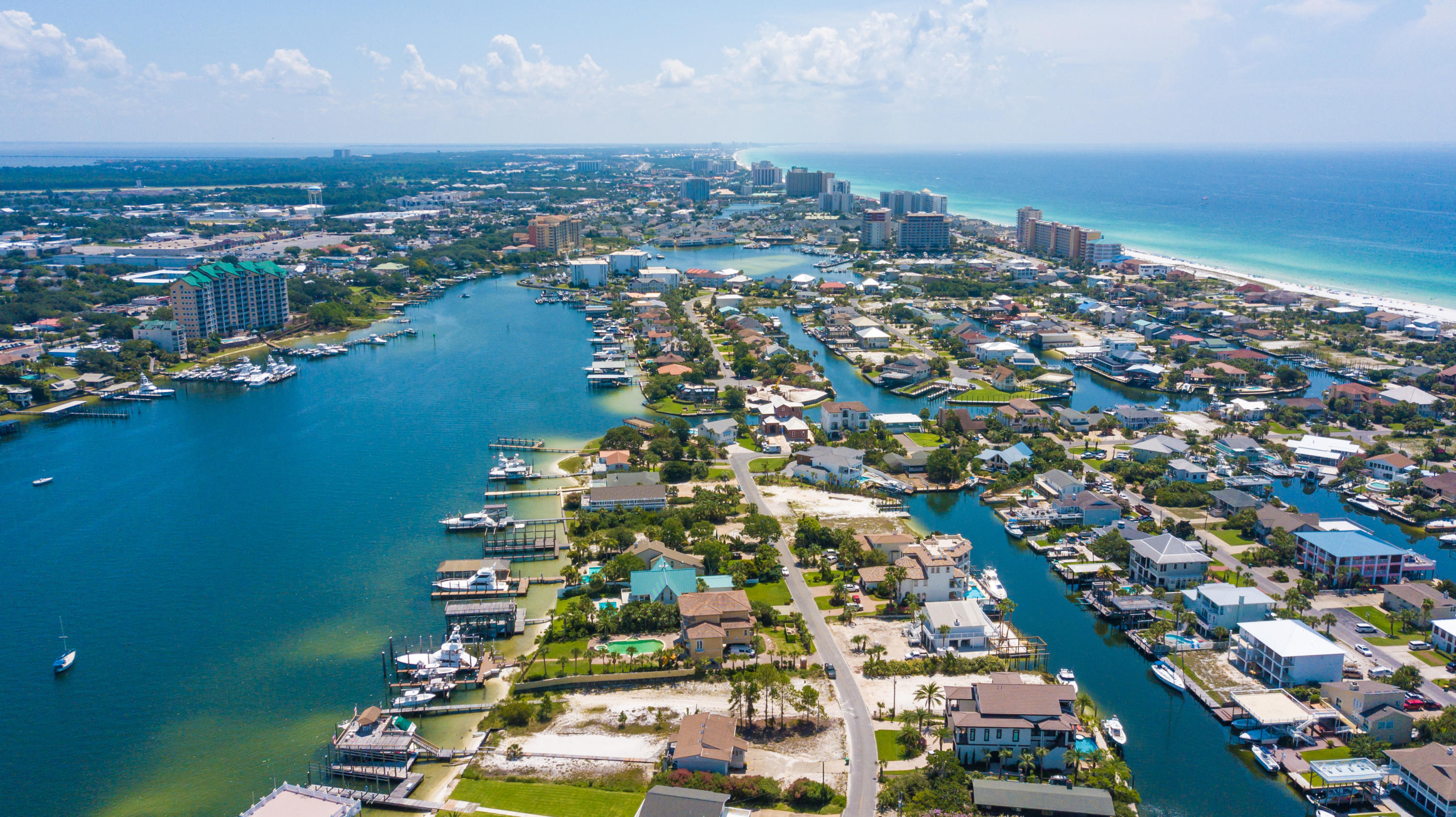 HOLIDAY ISLE - Residential