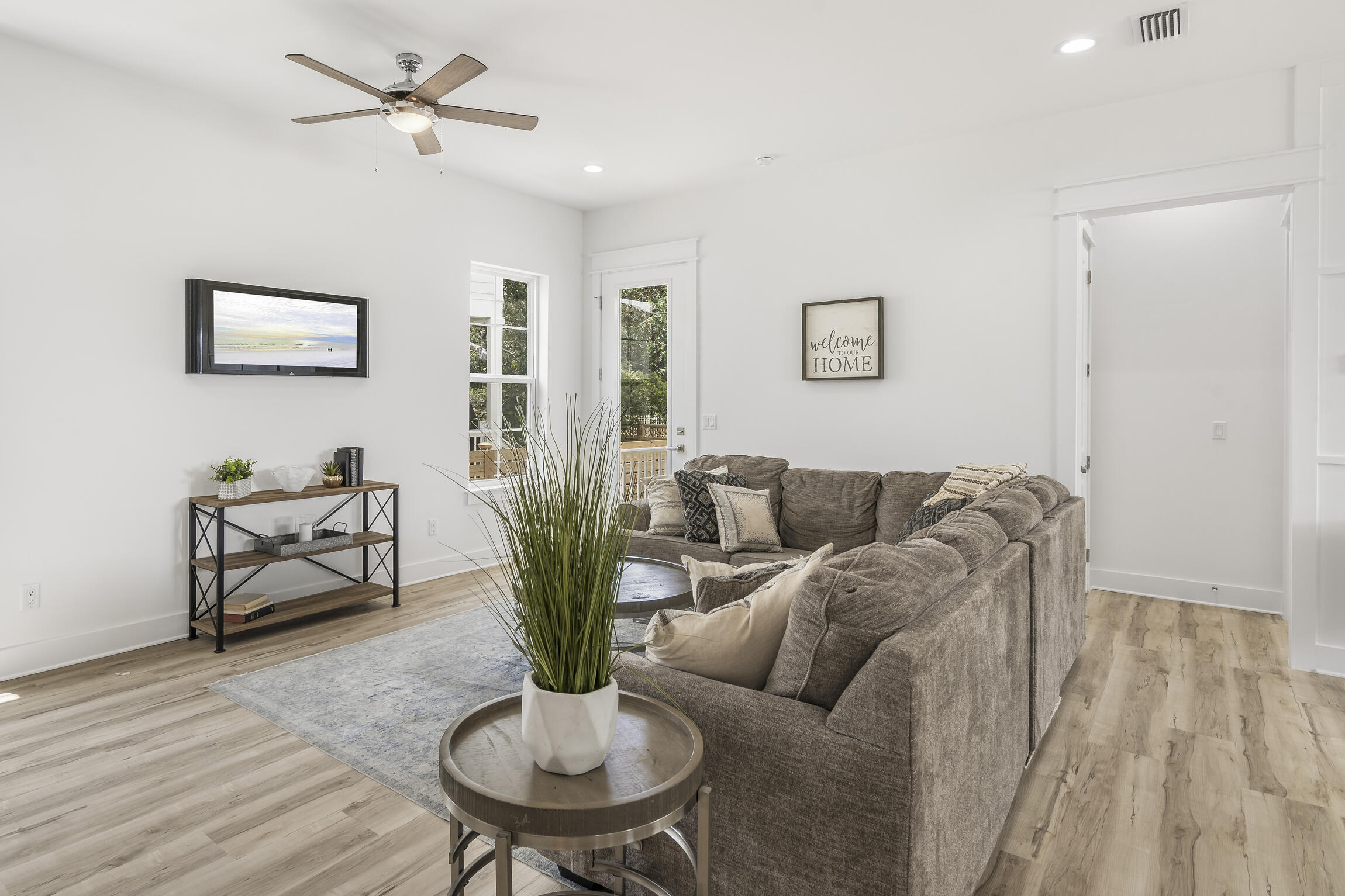 HIDDEN GROVE - Residential