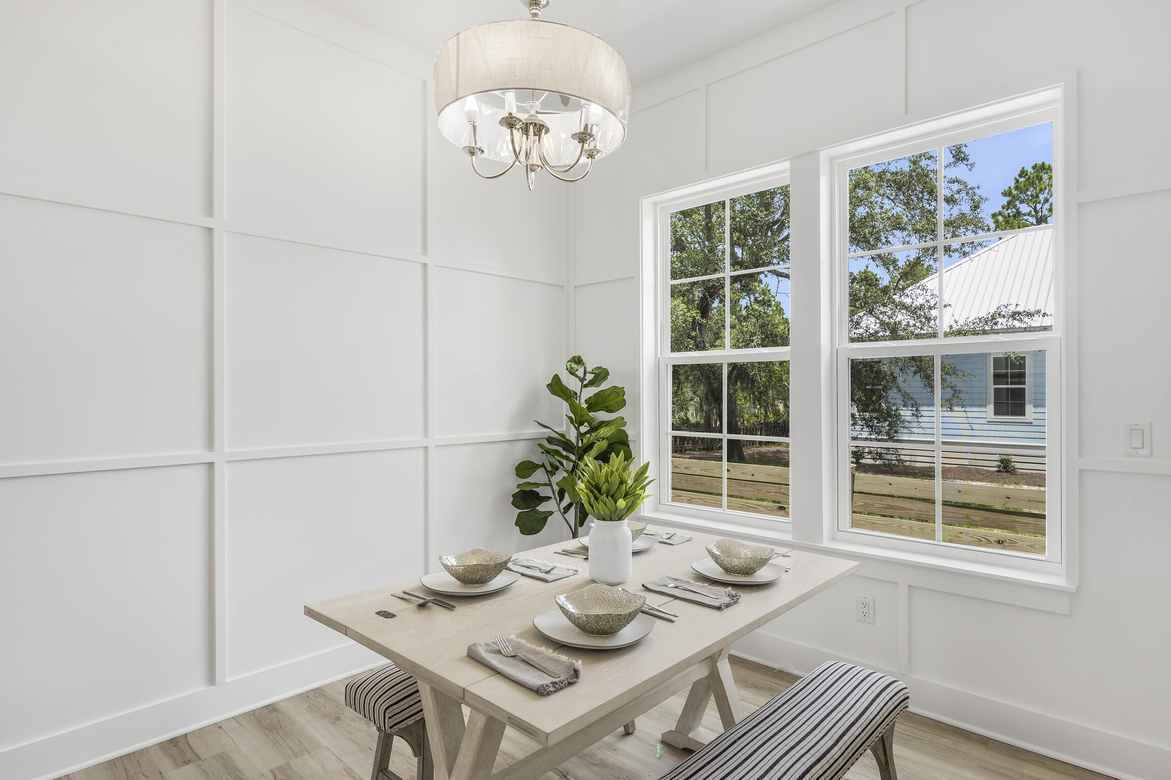 HIDDEN GROVE - Residential