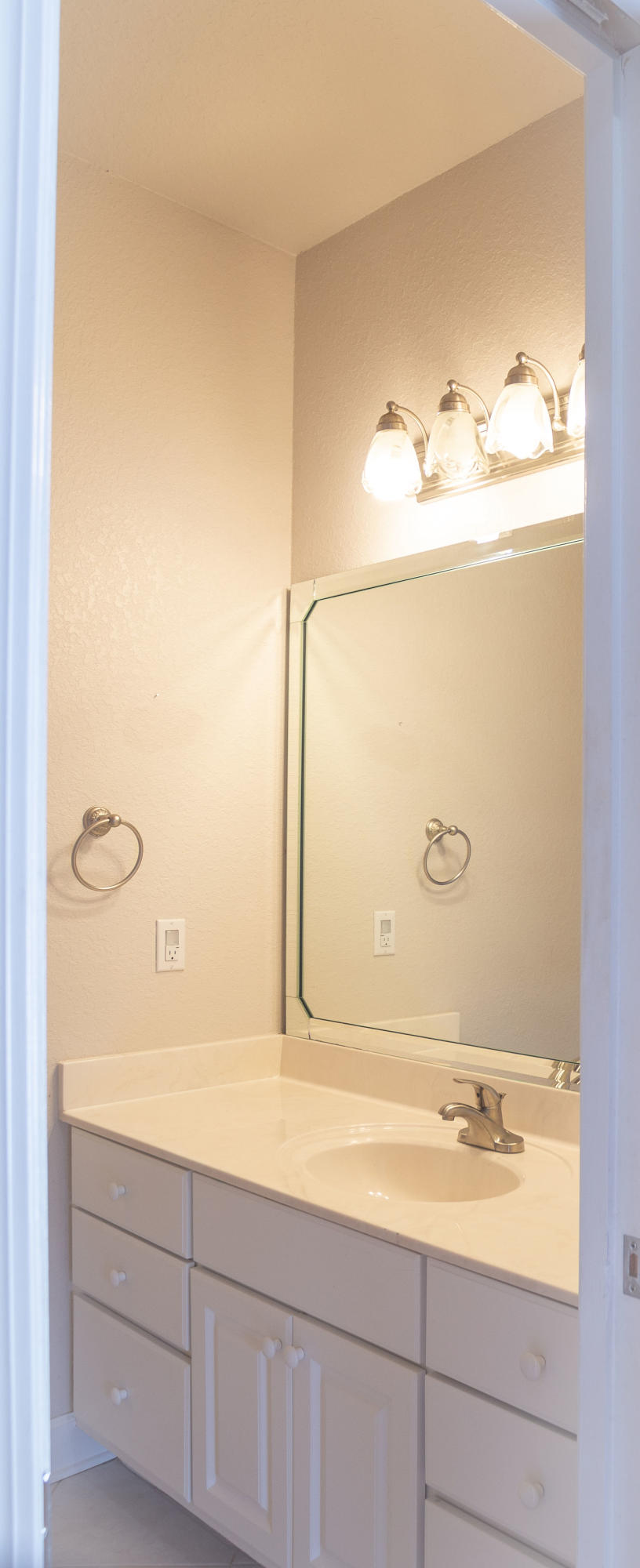 SILVER OAKS PH 1 - Residential